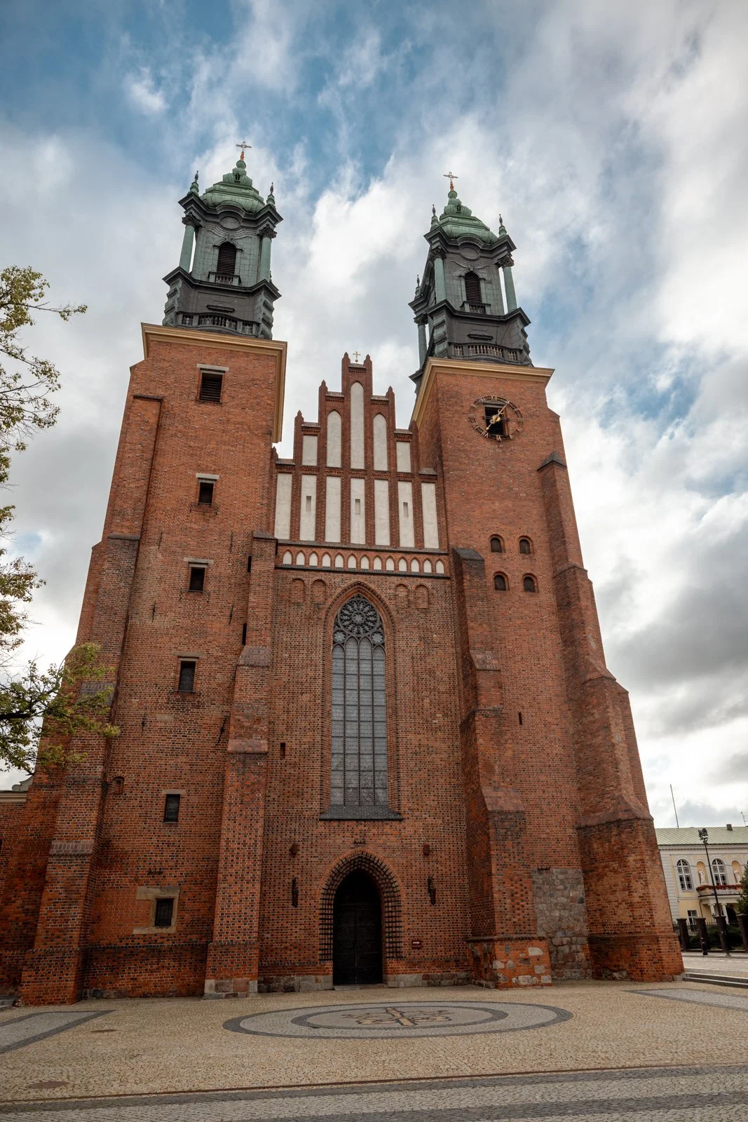 2026 POZNAN CATHEDRAL ISLAND-6.jpg