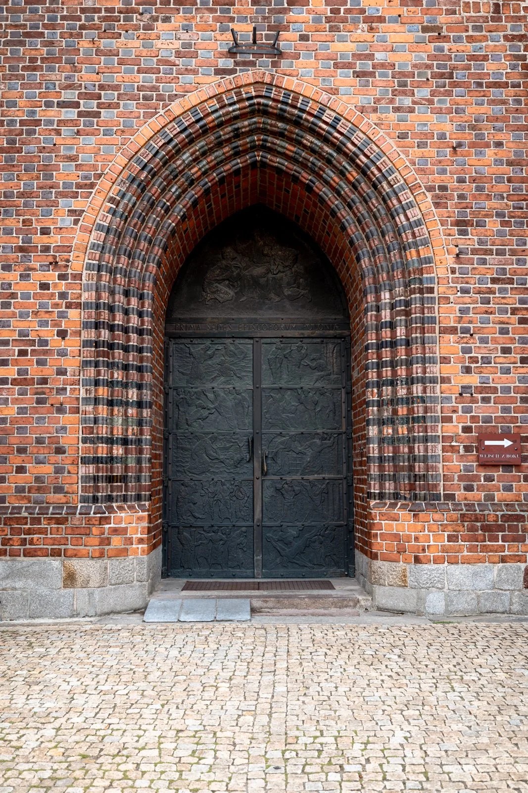 2026 POZNAN CATHEDRAL ISLAND-10.jpg