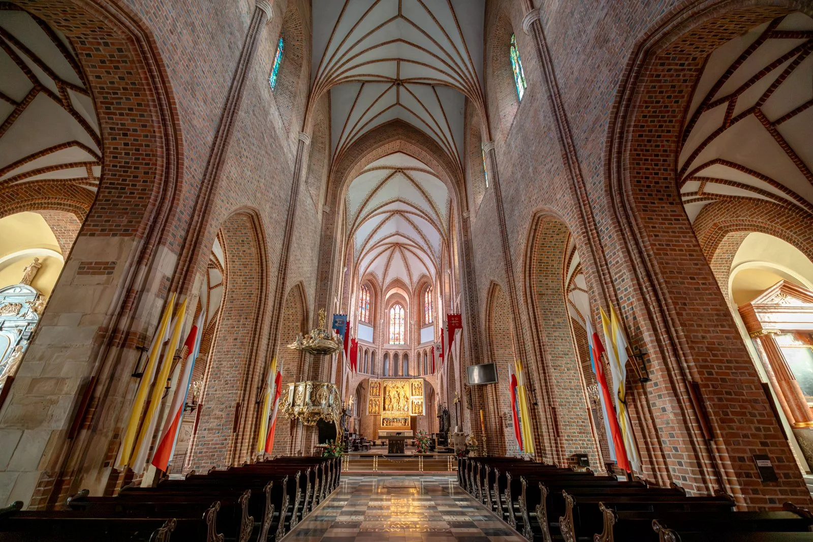 2026 POZNAN CATHEDRAL ISLAND-13.jpg
