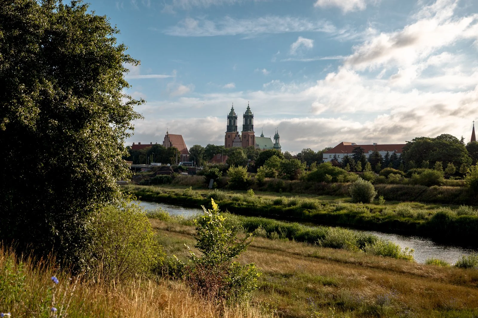 2026 POZNAN WARTA RIVERFRONT PARK CYTADEL-6.jpg