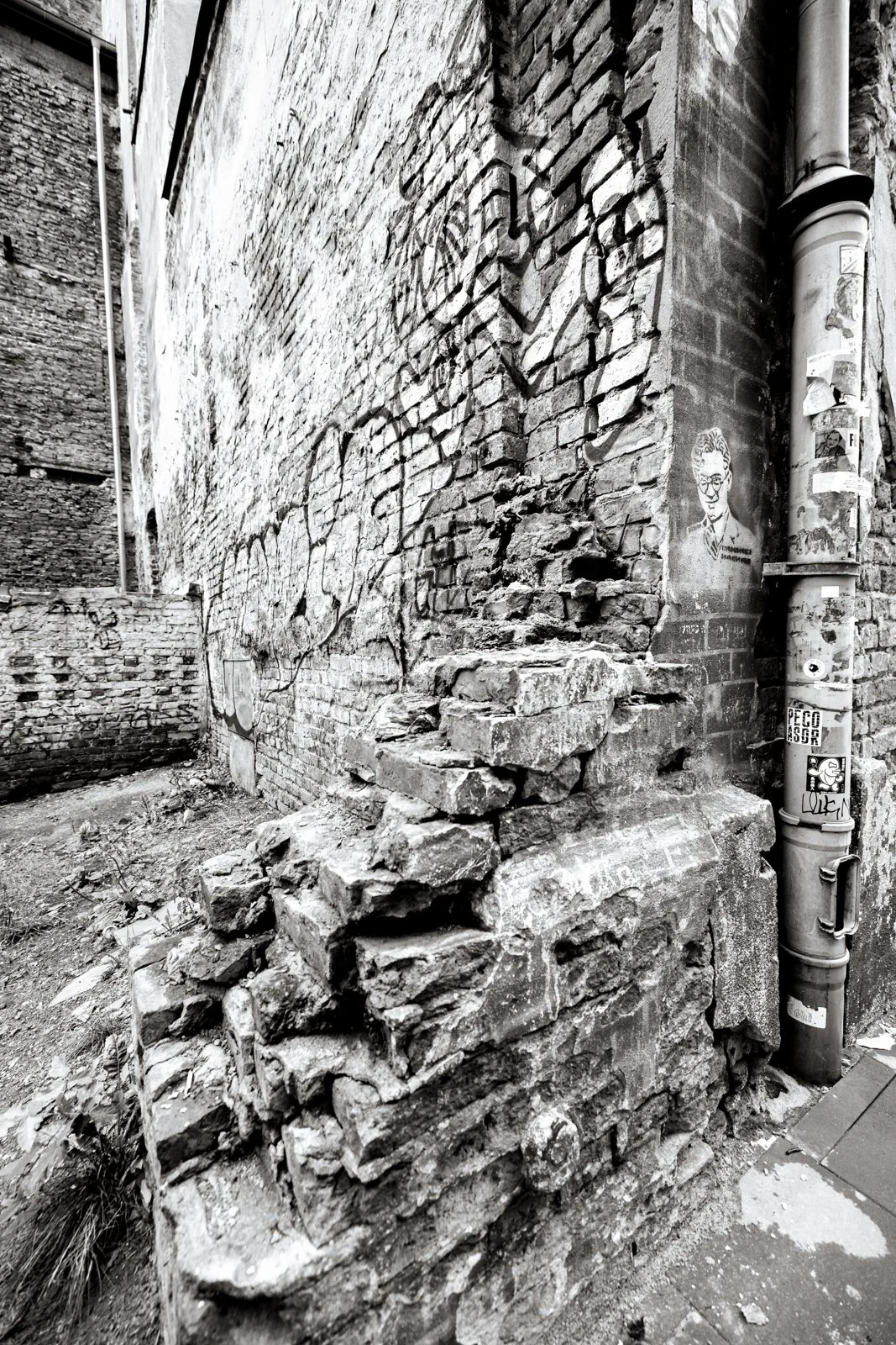 2026 WARSAW JEWISH GHETTO-5.jpg