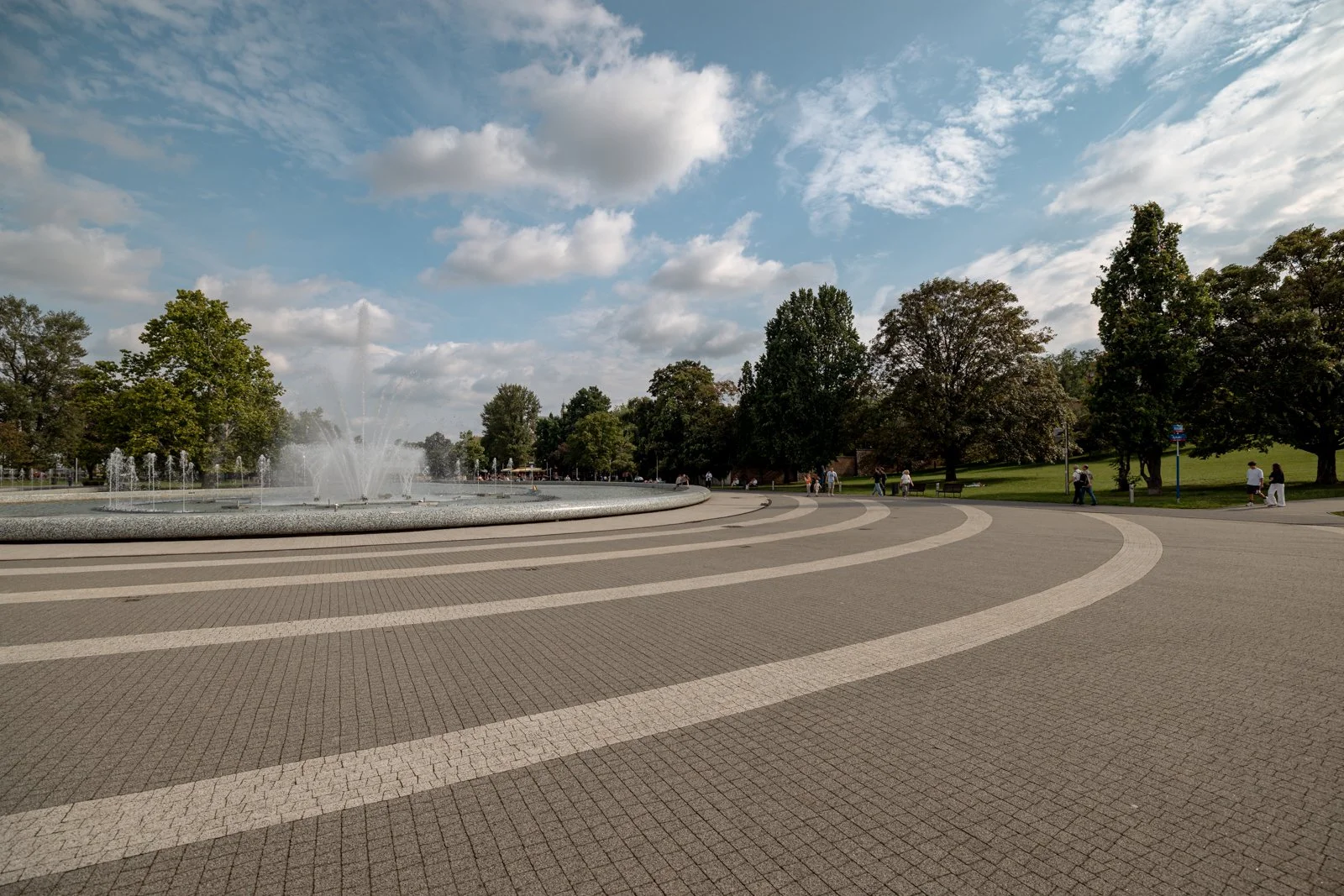2026 WARSAW OLD TOWN-106.jpg