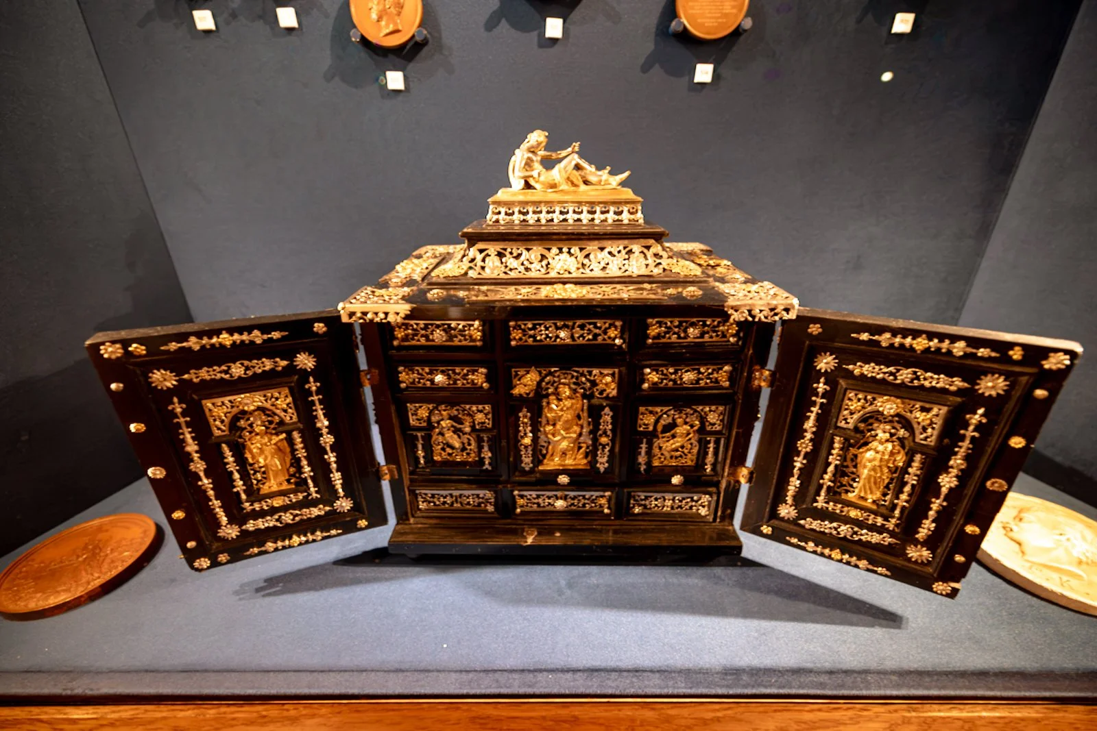 2026 KRAKOW CZARTORYSKI MUSEUM-19.jpg