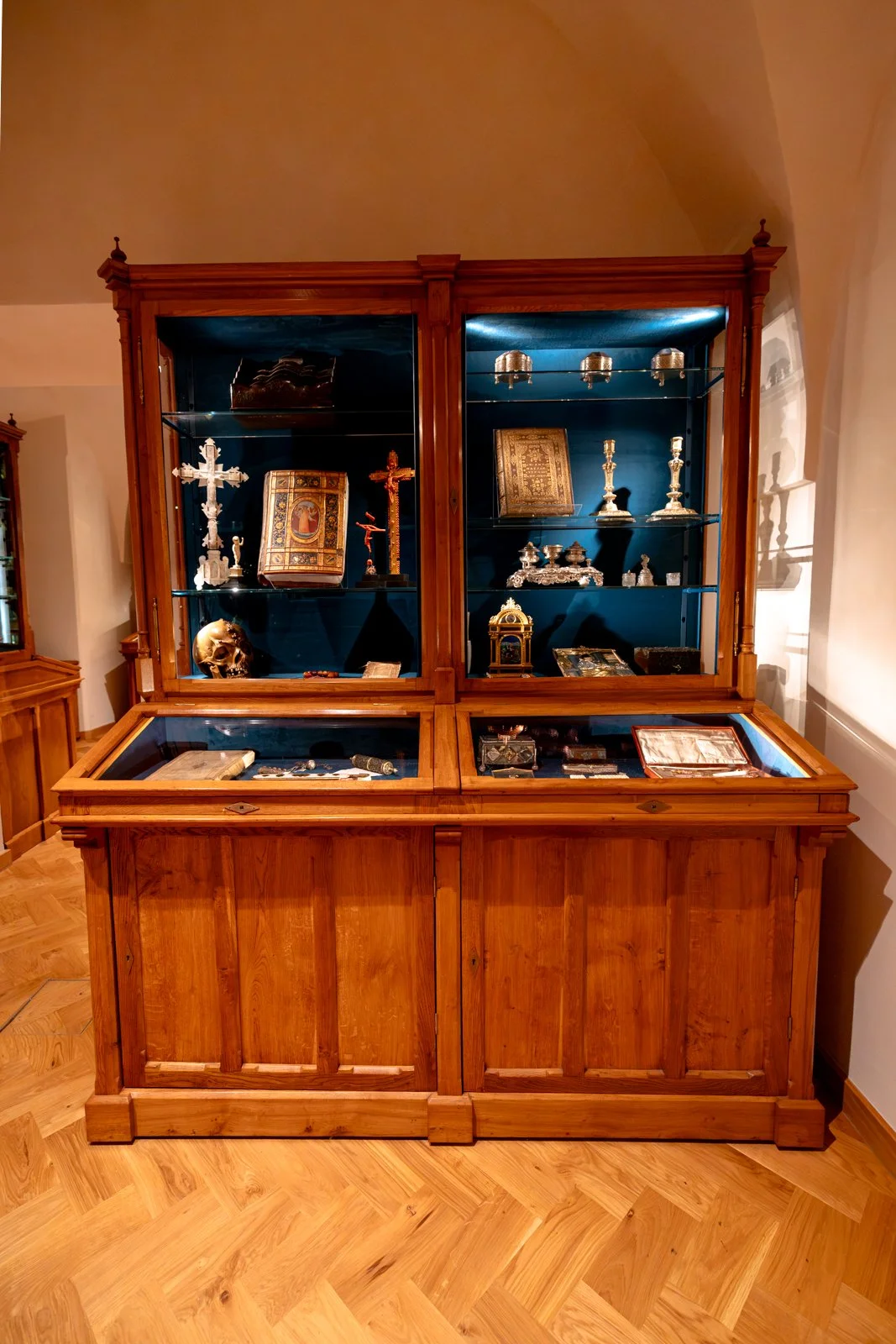 2026 KRAKOW CZARTORYSKI MUSEUM-20.jpg