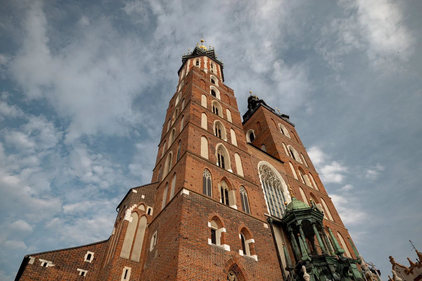 2026 KRAKOW OLD TOWN-16.jpg