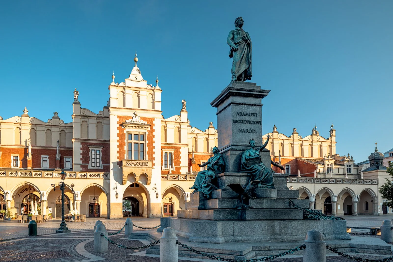 2026 KRAKOW OLD TOWN-55.jpg