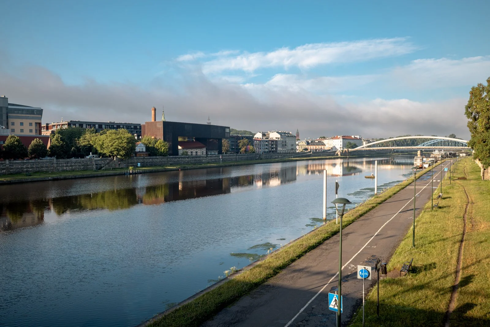 2026 KRAKOW VISTULA RIVER-1.jpg