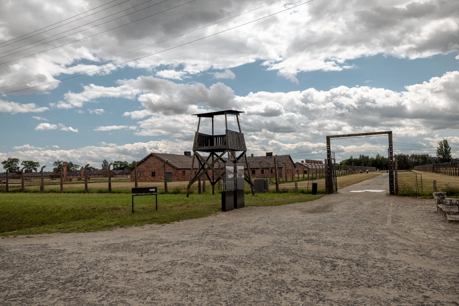 2026 AUSCHWITZ BIRKENAU-31.jpg