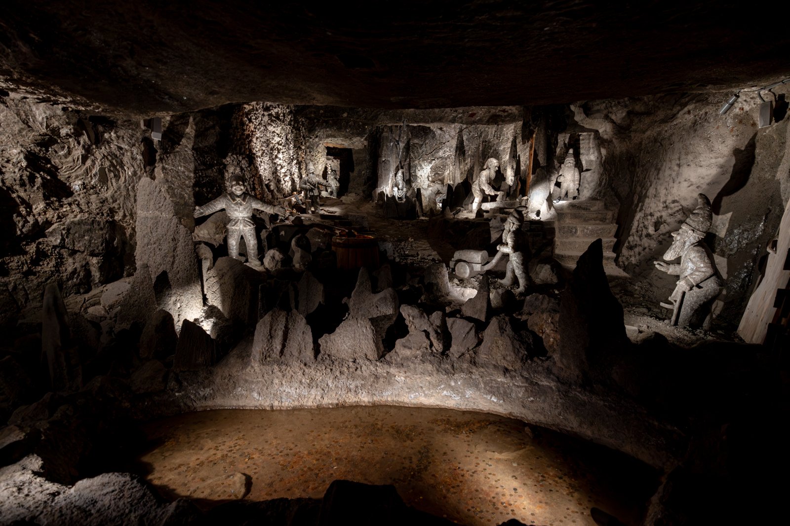 2026 WIELICZKA SALT MINE-23.jpg