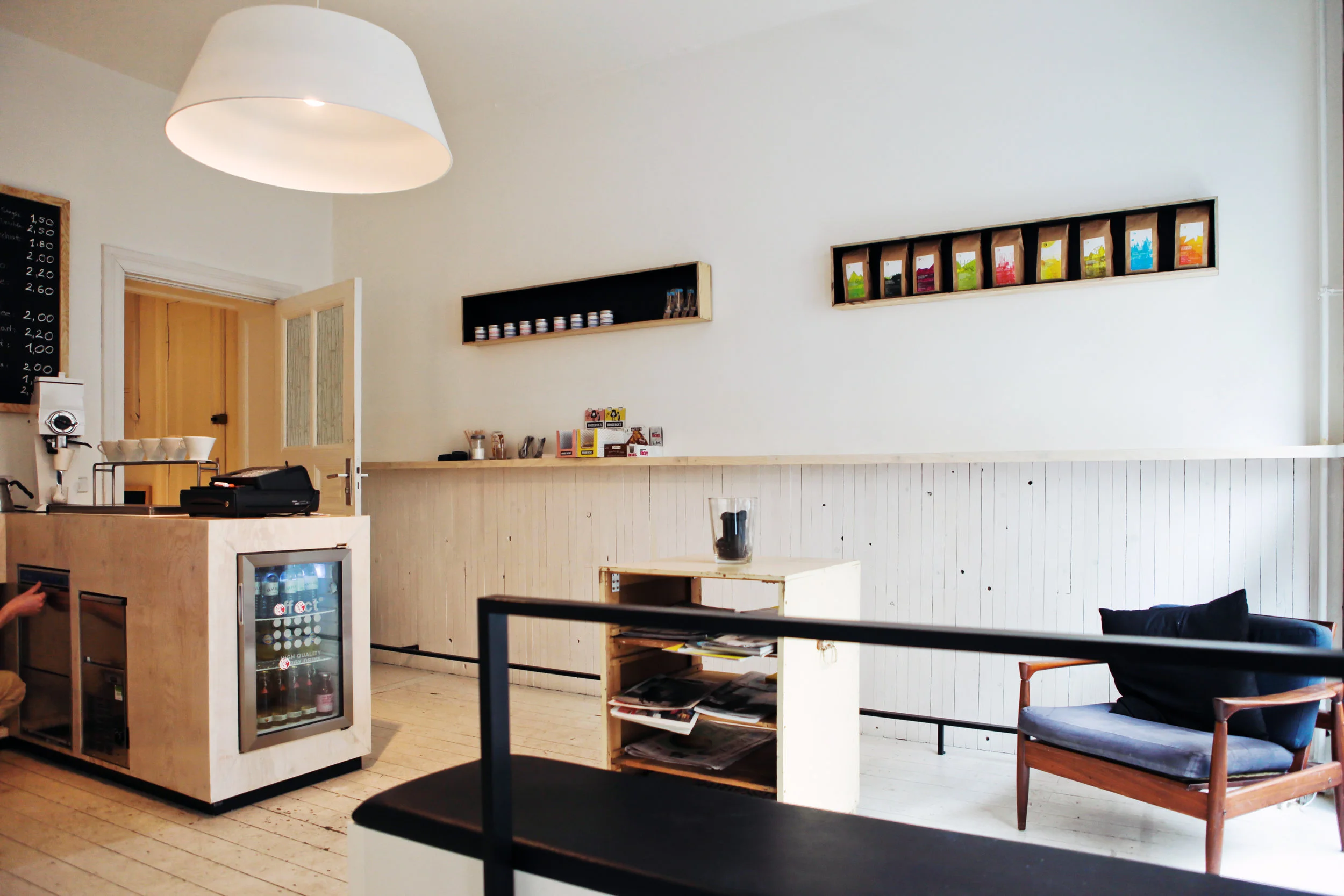 NoMoreSleep-cafe-1181.jpg