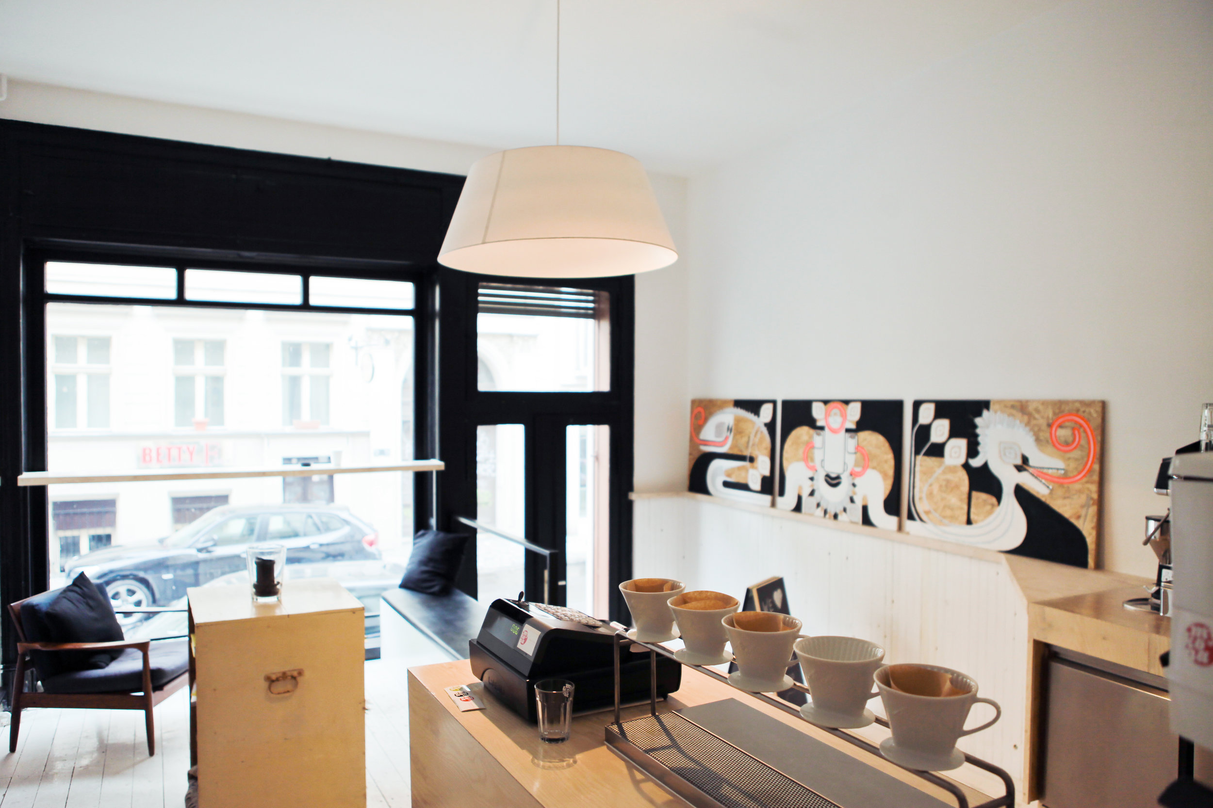 NoMoreSleep-cafe-1188.jpg