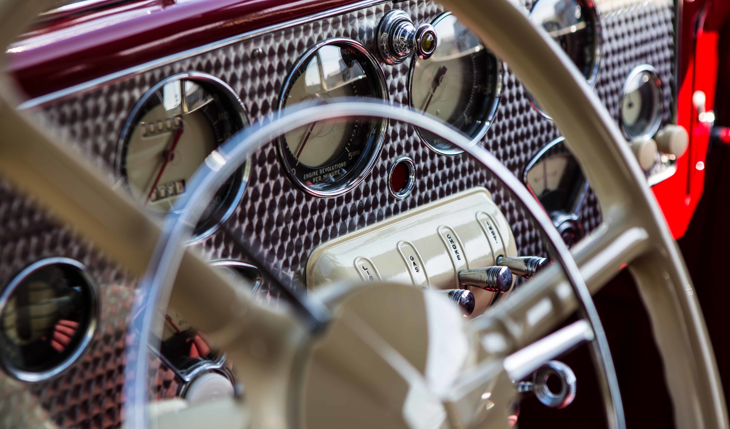 1937 Cord-15.jpg