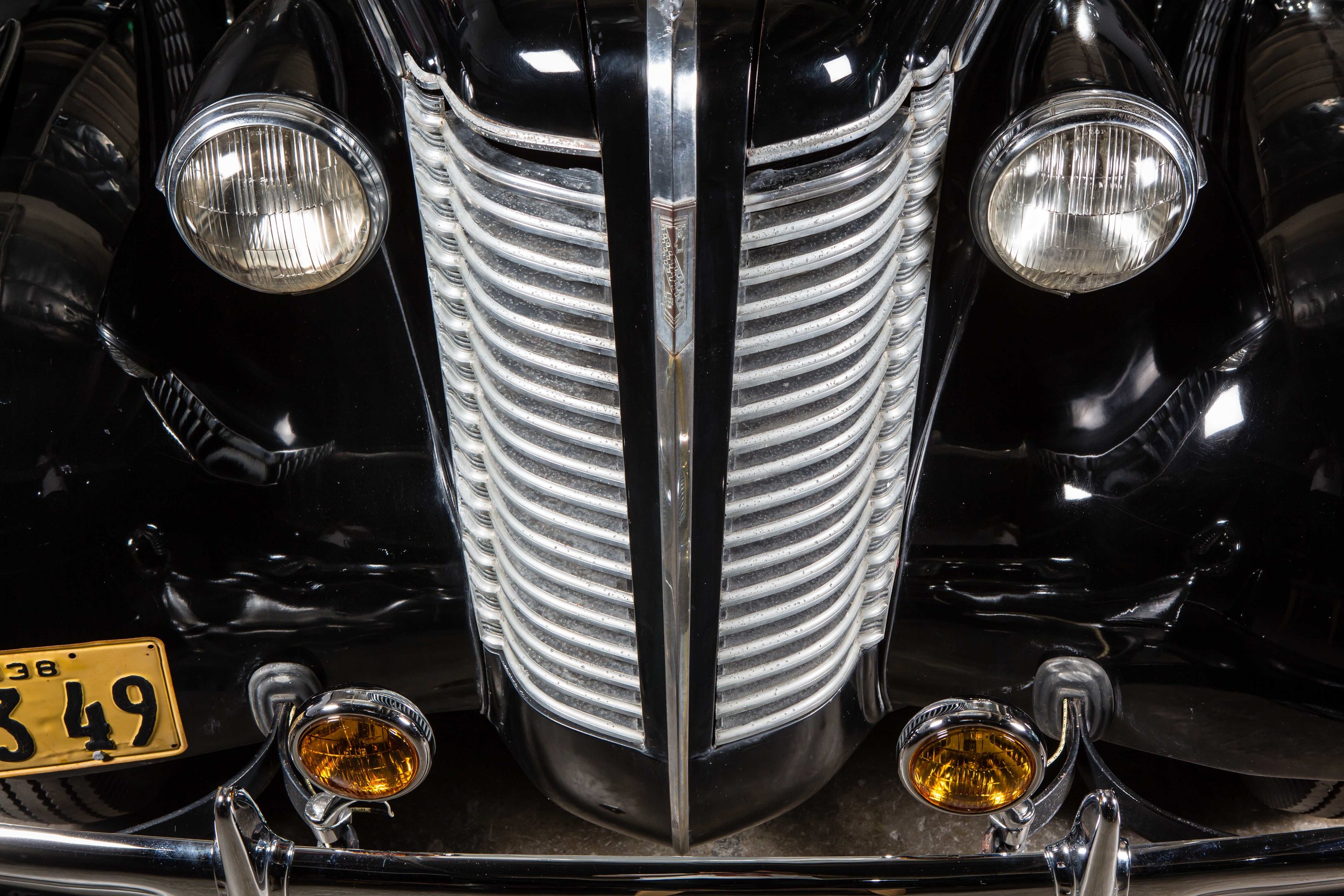 Anaheim Rod and Custom 1938 Buick Special Studio-13.jpg