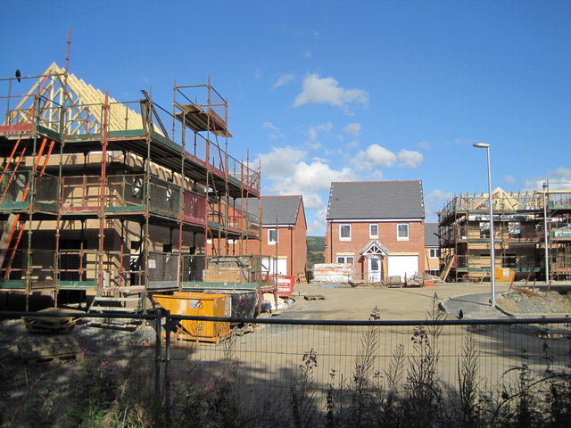 housebuilding1.jpg
