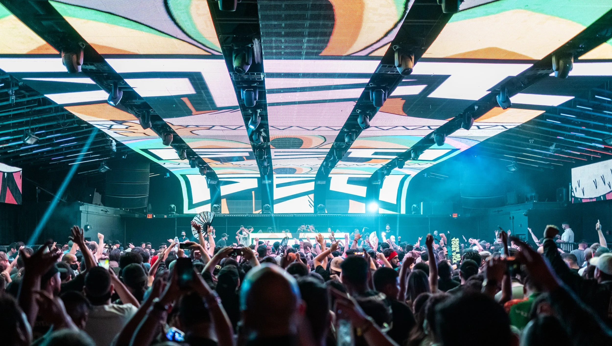 Against the subsidy of nightclubs