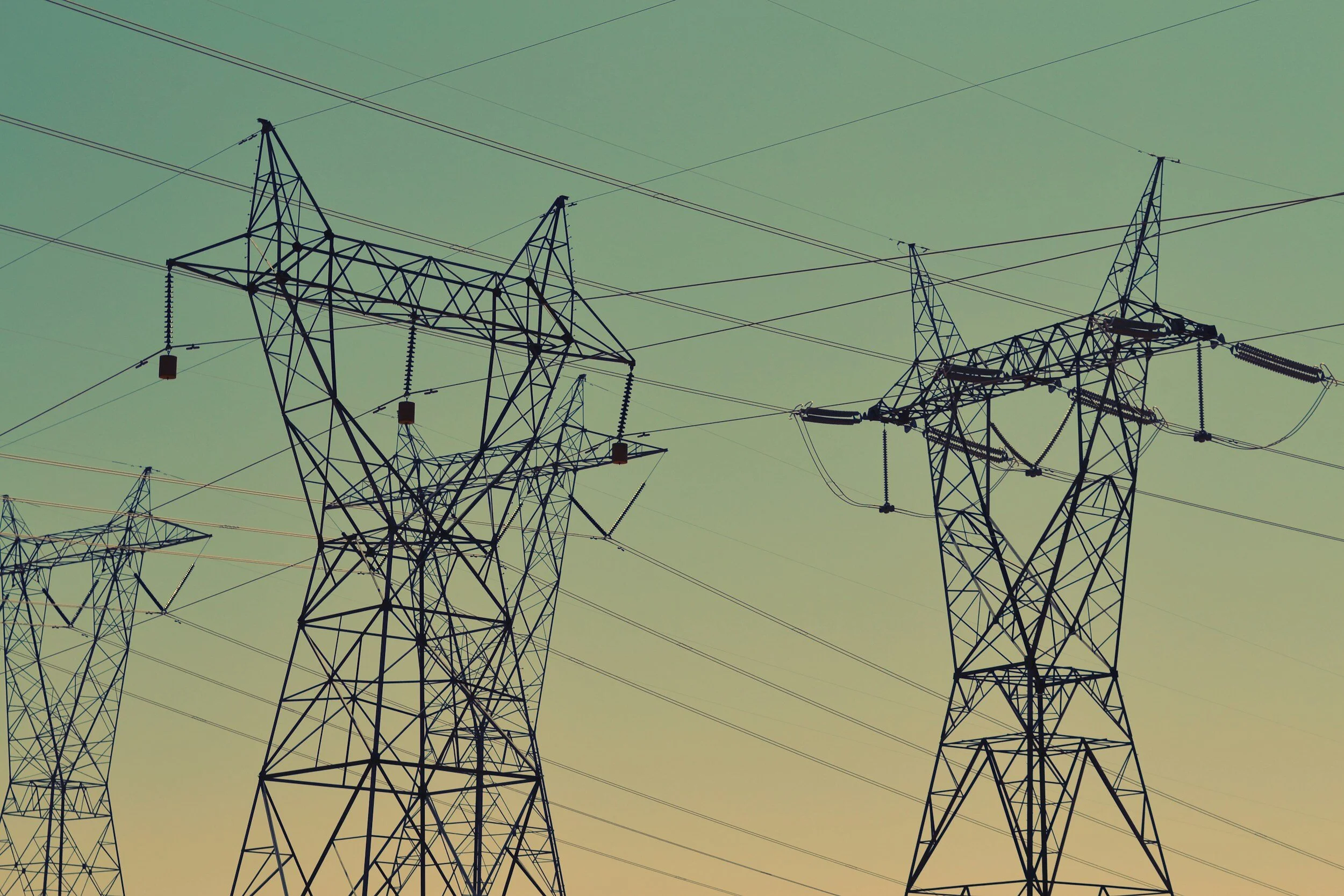 Extending Competition in the UK Electricity Market