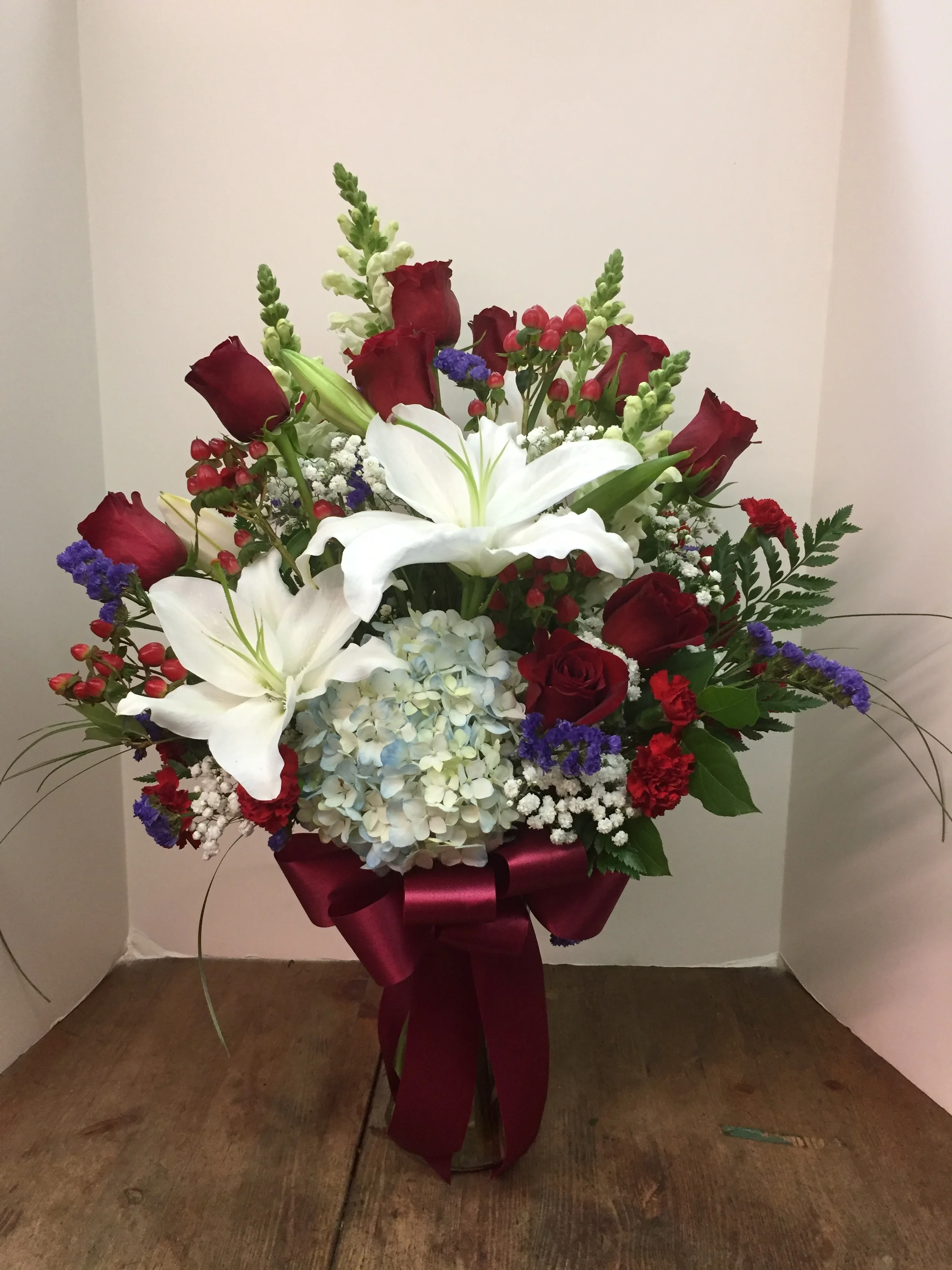 TVB-33 Red Roses and Blue