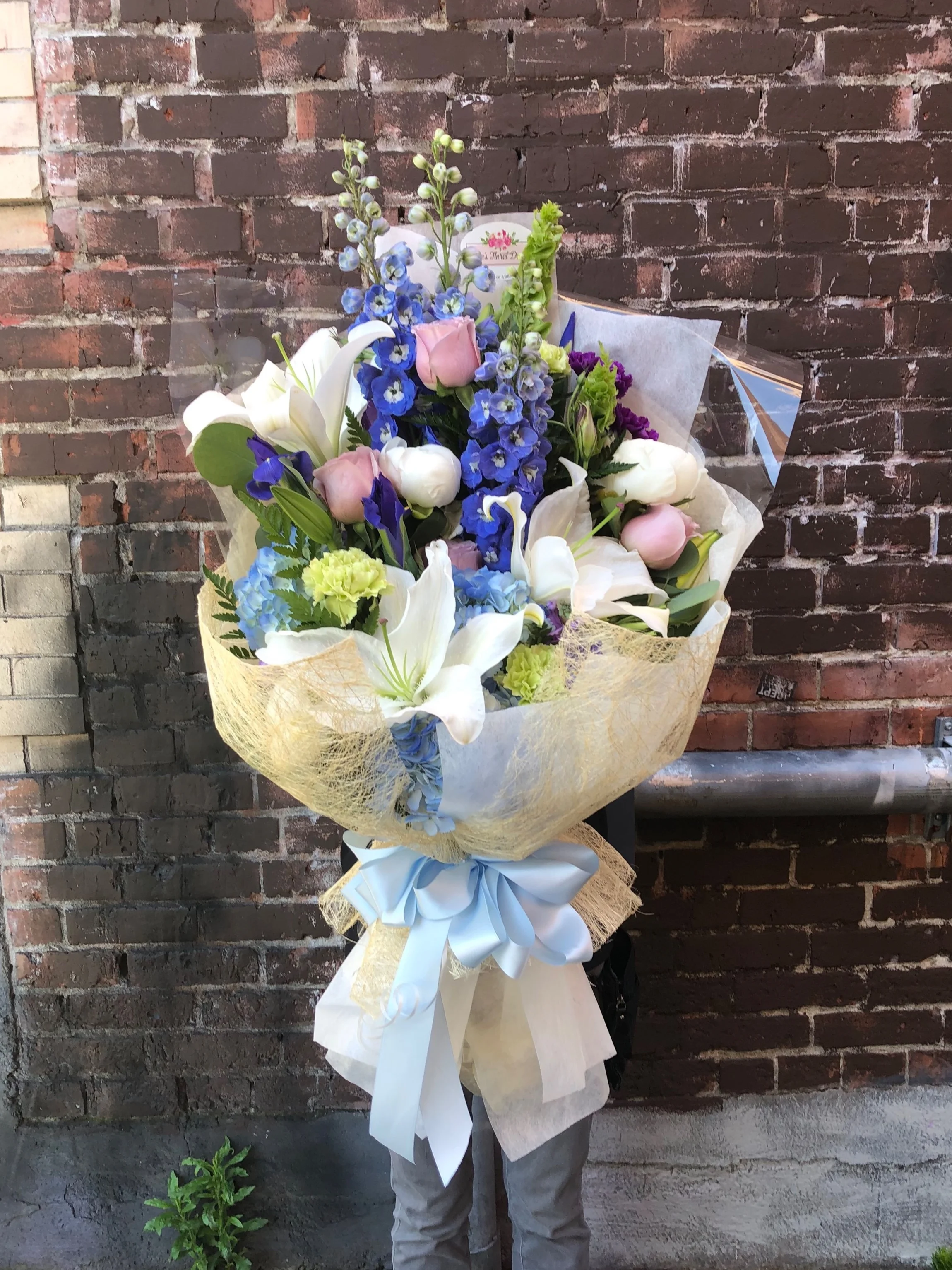 WB-26 Daydream Bouquet