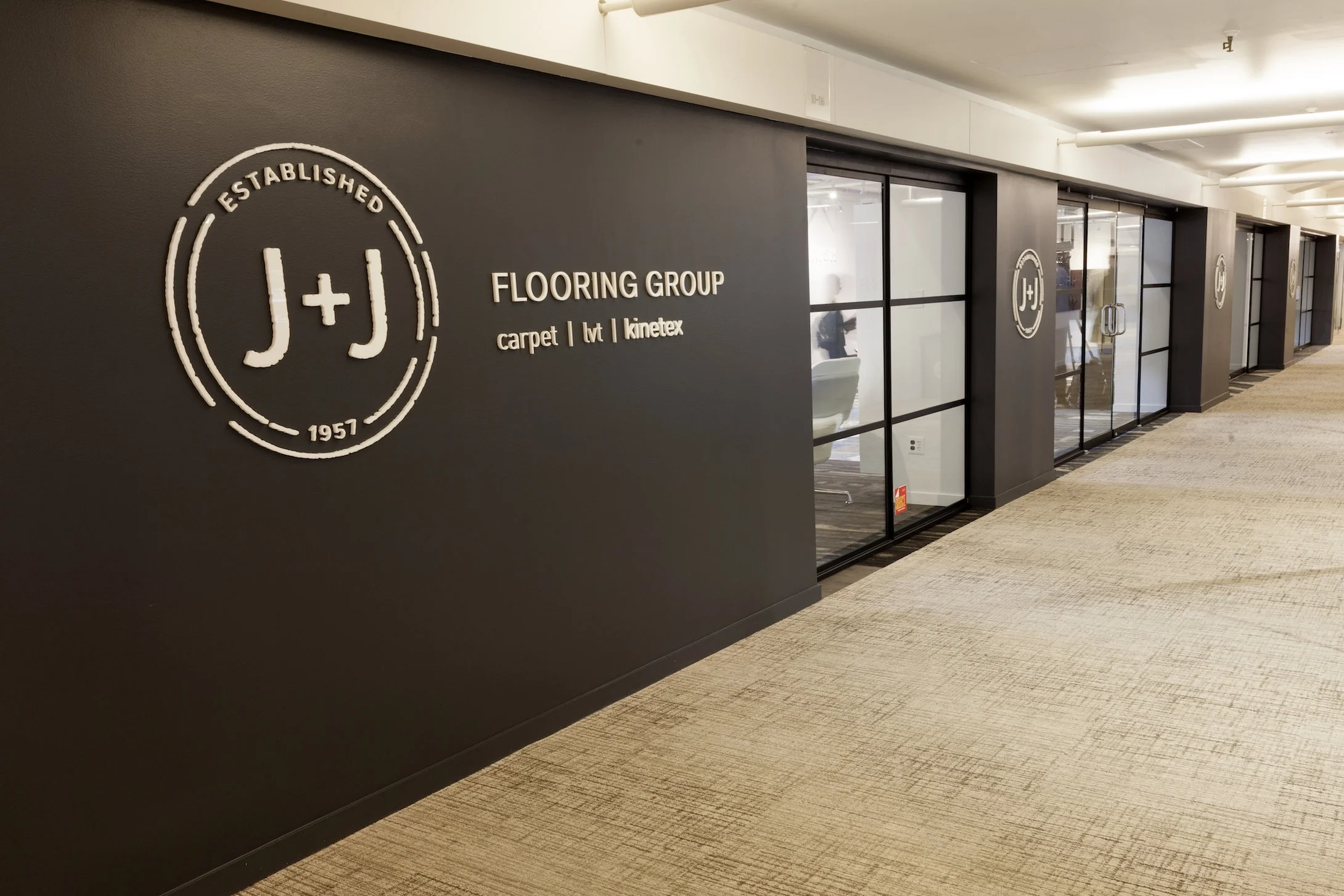 J+J Flooring Group Showroom Neocon 2017