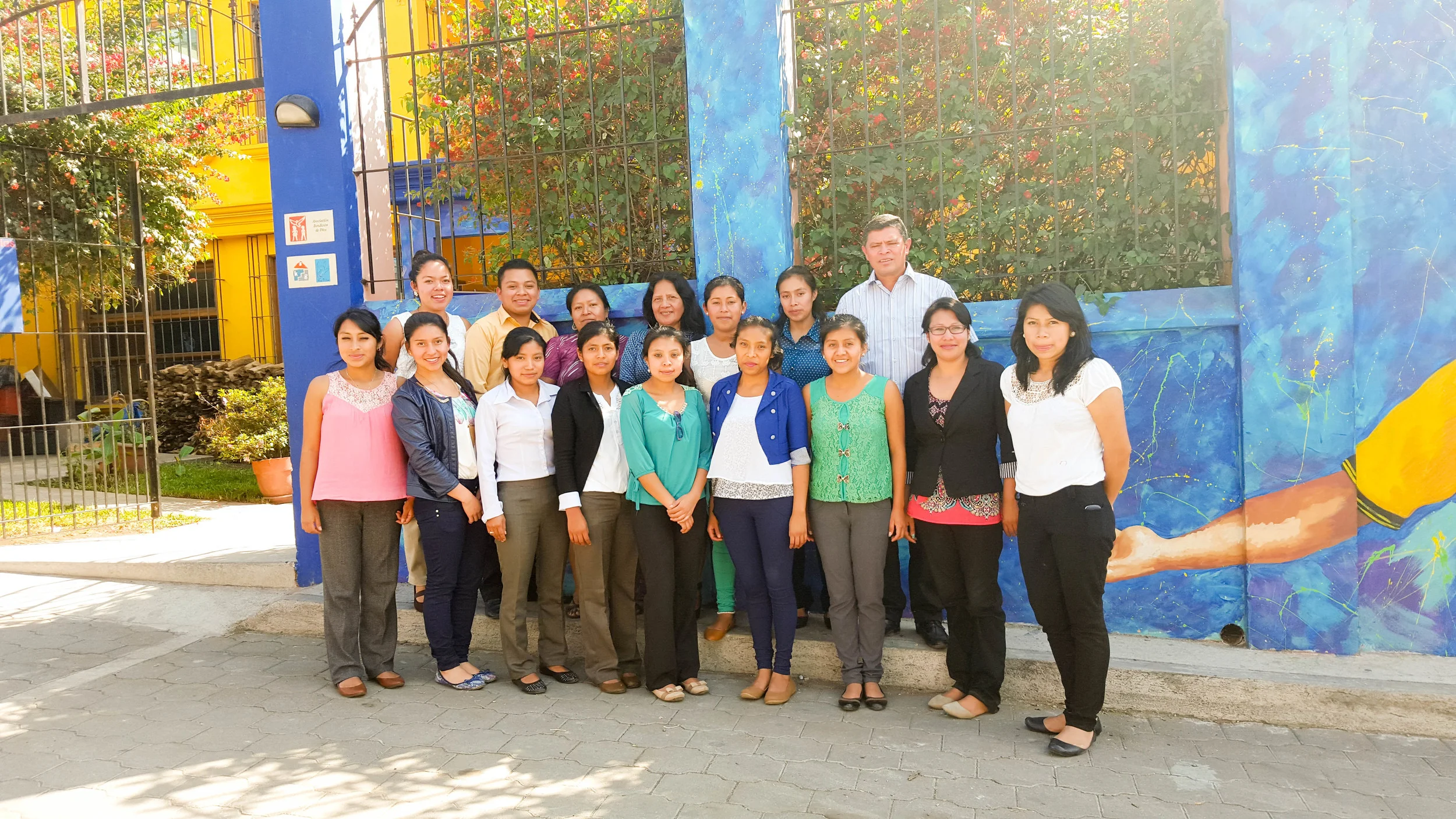 Julio Garcia, Title, and the staff of BEndicion de dios