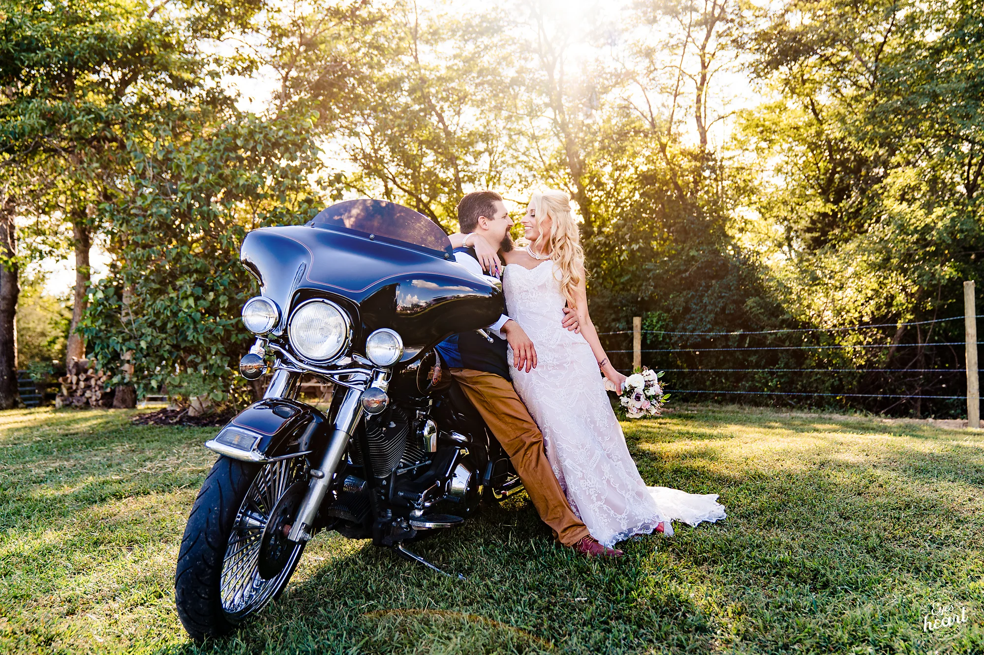 Lawrenceburg-Event-Center-Cincinnati-Wedding-Photographers-20.jpg