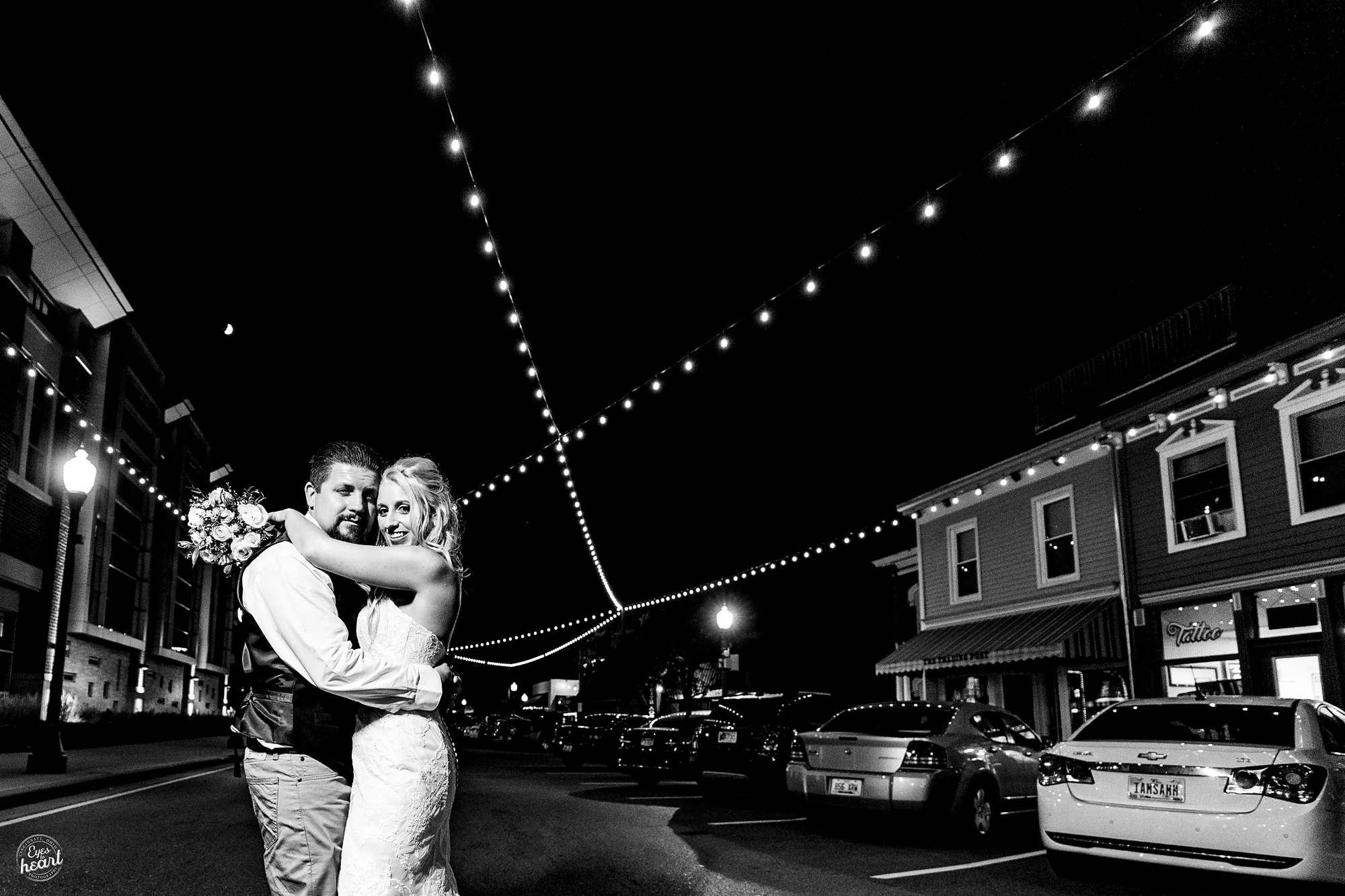Lawrenceburg-Event-Center-Cincinnati-Wedding-Photographers-29.jpg