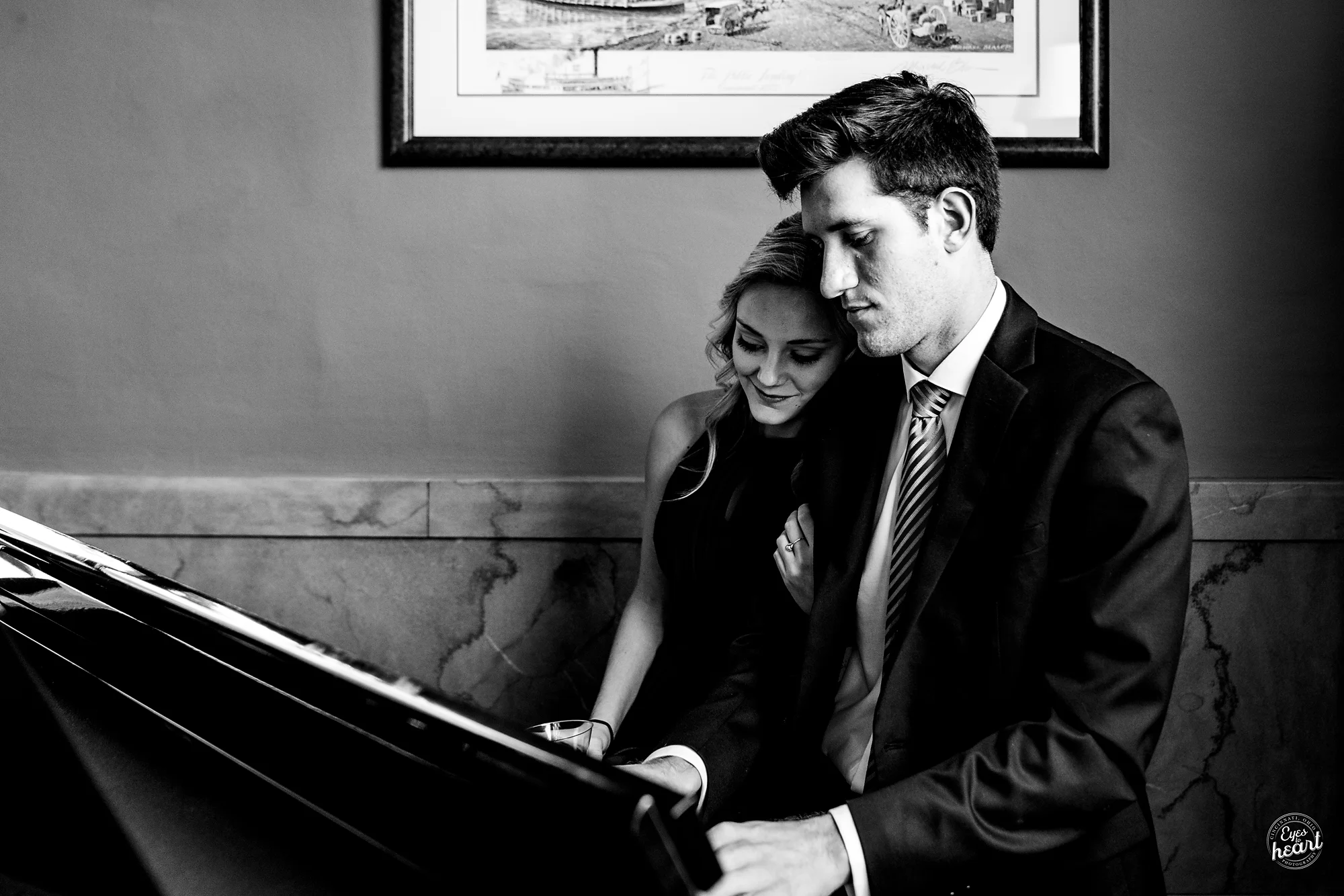 Carnegie-Hall-Newport-KY-Wedding-Photographer-1.jpg