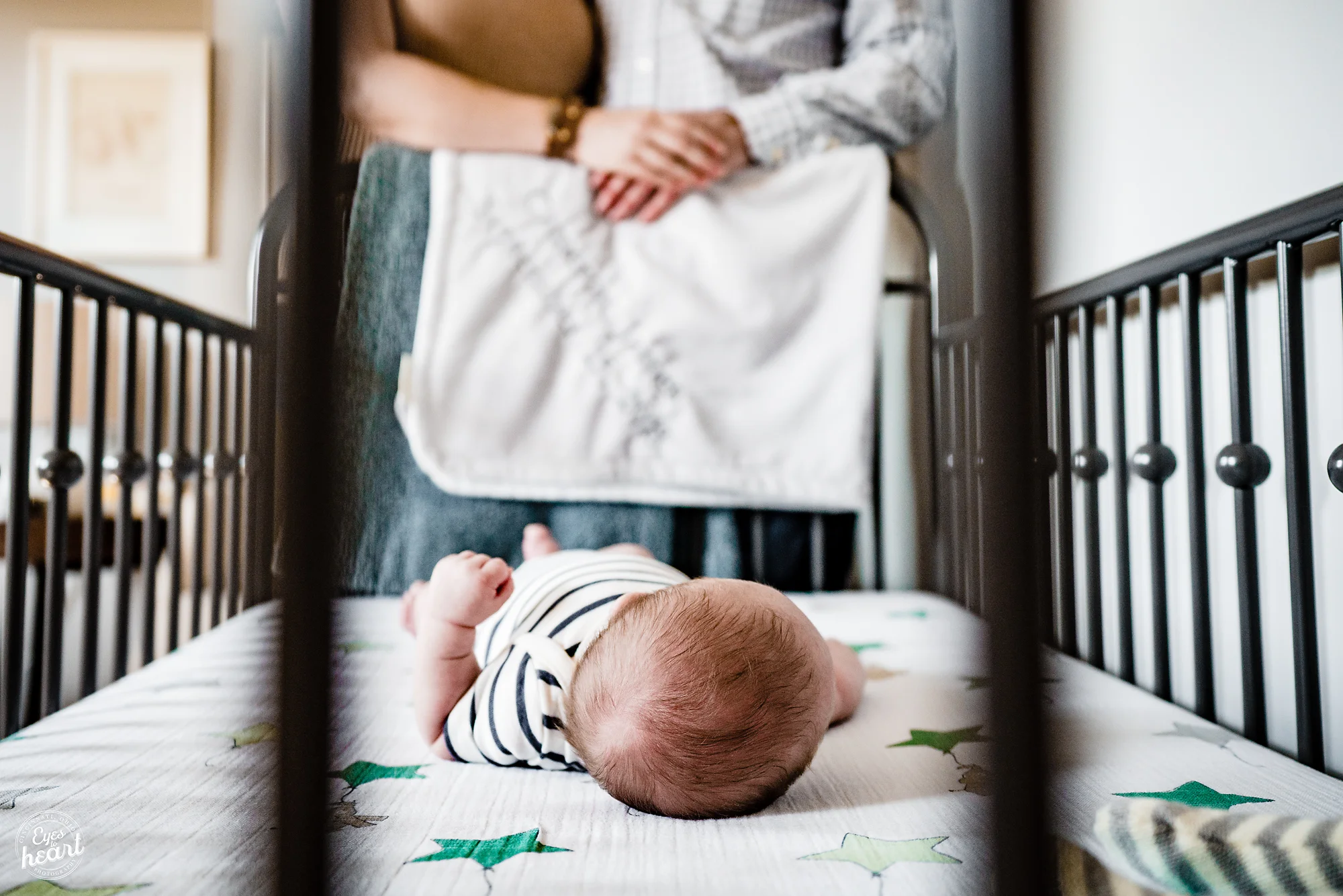 Cincinnati-Candid-Lifestyle-Newborn-Photography-5.jpg