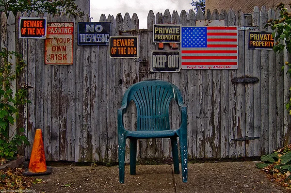 "Beware" photograph, various sizes
