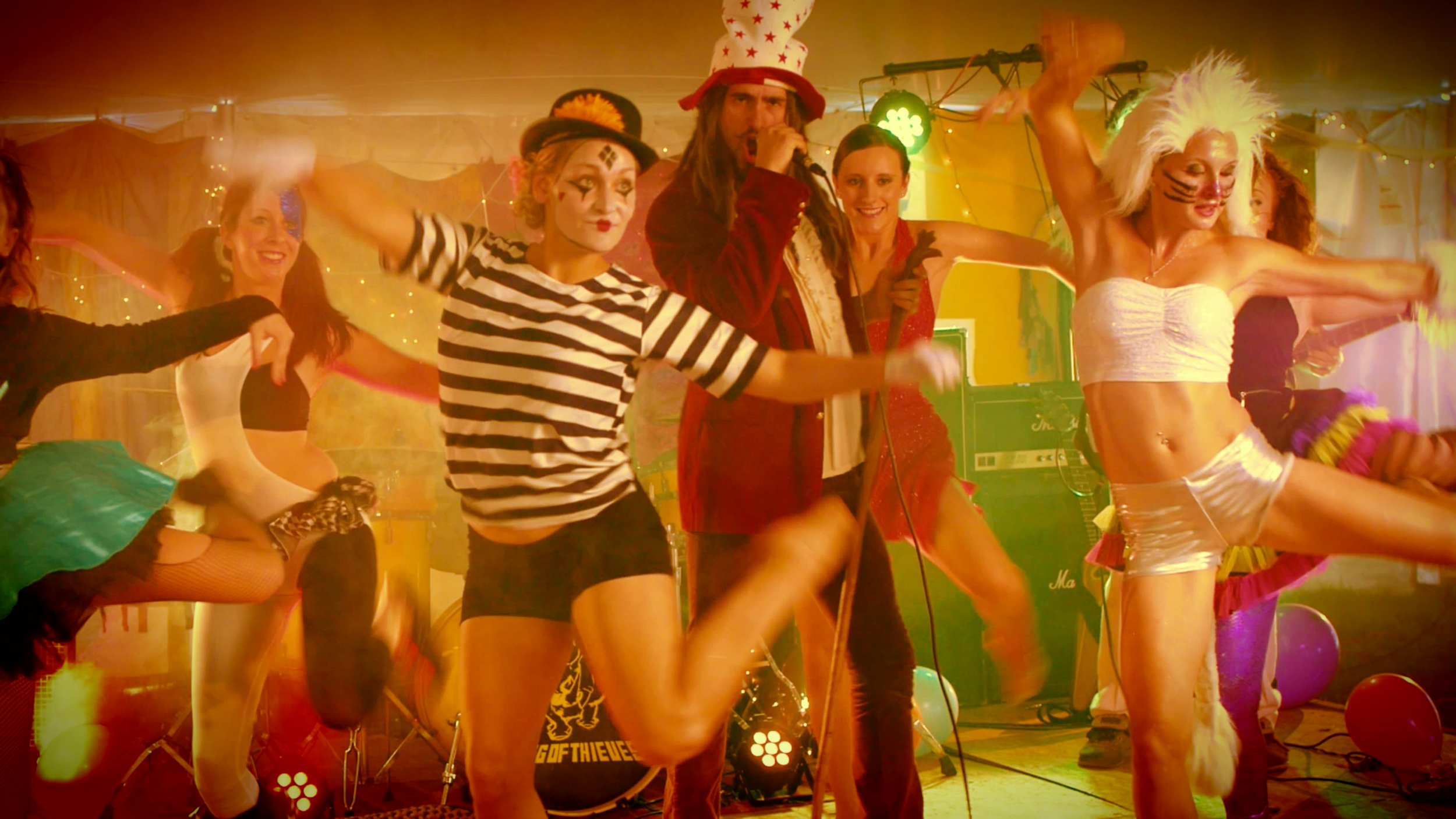 Sexy Star Circus (Music Video) - Gang of Thieves