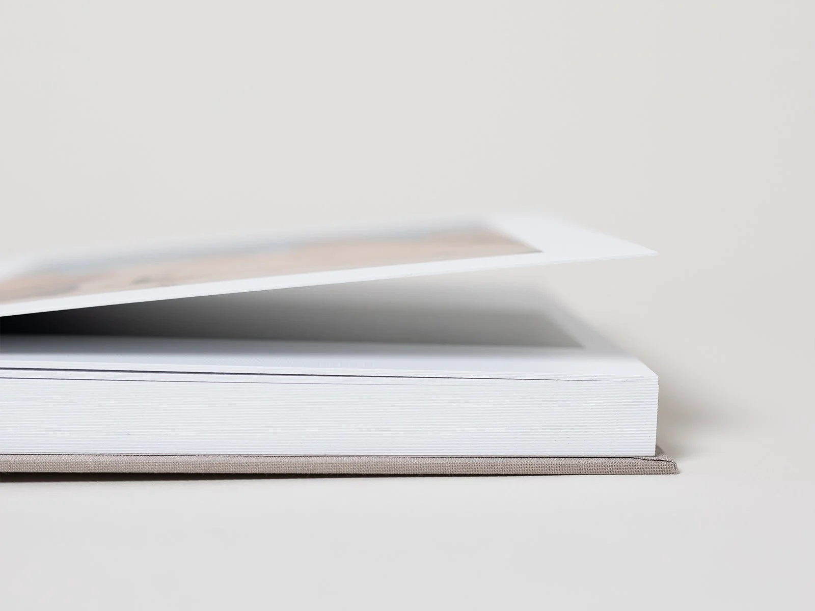 Wooden Banana | EU 10 Fine Art Album with Linen Cover