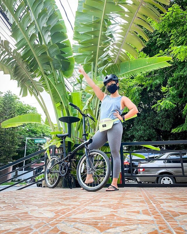 Best ECQ purchase was this foldable bike from @decathlon.ph 🚲💕 Riding outside makes me feel a little less stuck, a little more free. Even if just inside the village. Hehe. Also my fanny pack is made of plastic bottles. This one I got from @parkland