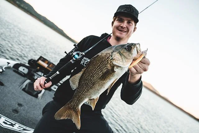 Almost time to put the @daiwaaustralia #DoubleClutch down for a bit and pull out the reaction baits. No need to change brands though, the brand new range of #Steez Spinnerbaits and Chatterbaits lands in stores soon! Keen as!