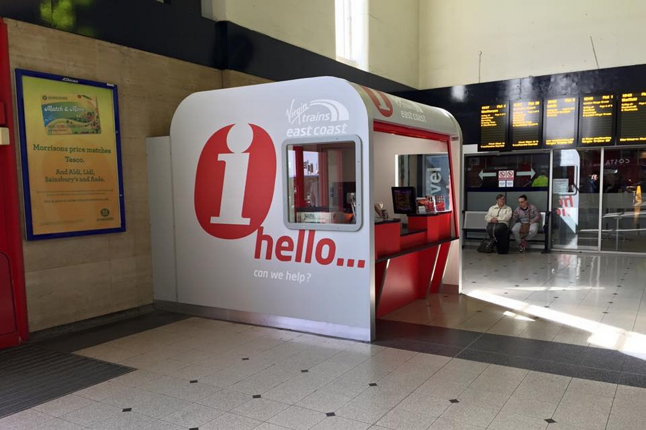 Rail information pod