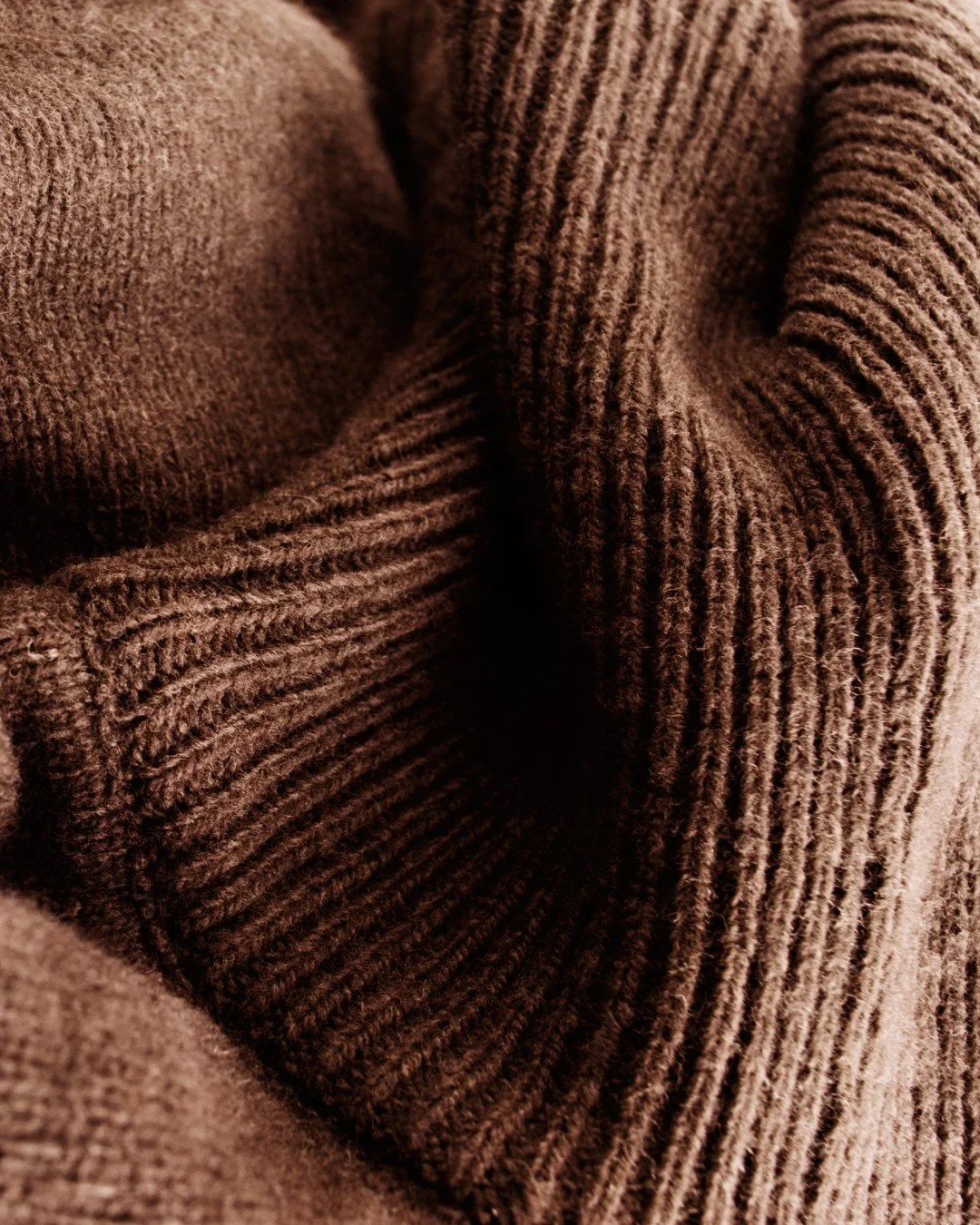 Plateau is for the modern woman who knows
what she wants, likes, and needs.