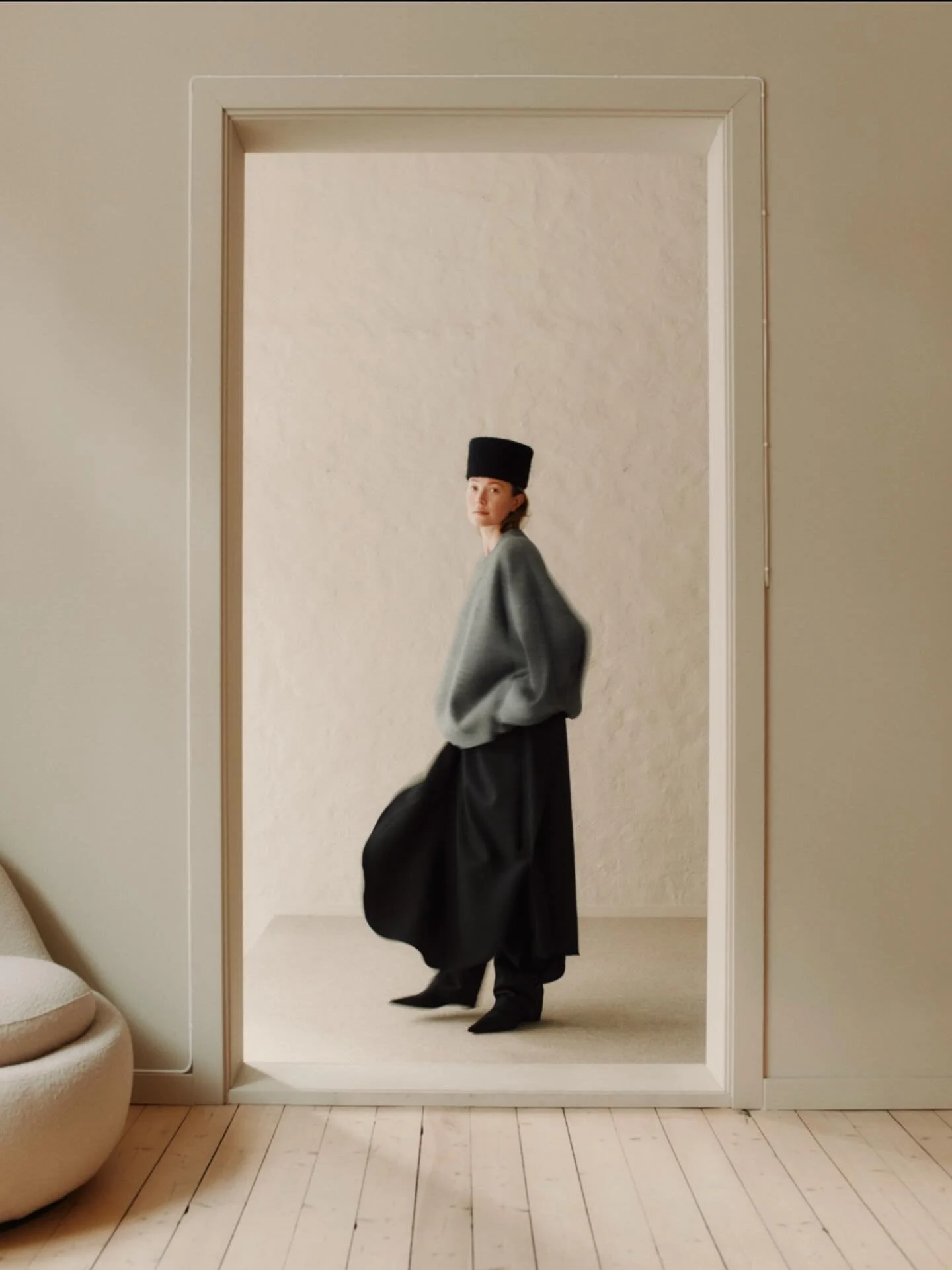 In a world that spins ever faster, Plateau is made to last. A wardrobe with intention&mdash;timeless and sophisticated pieces designed to meet your everyday needs.