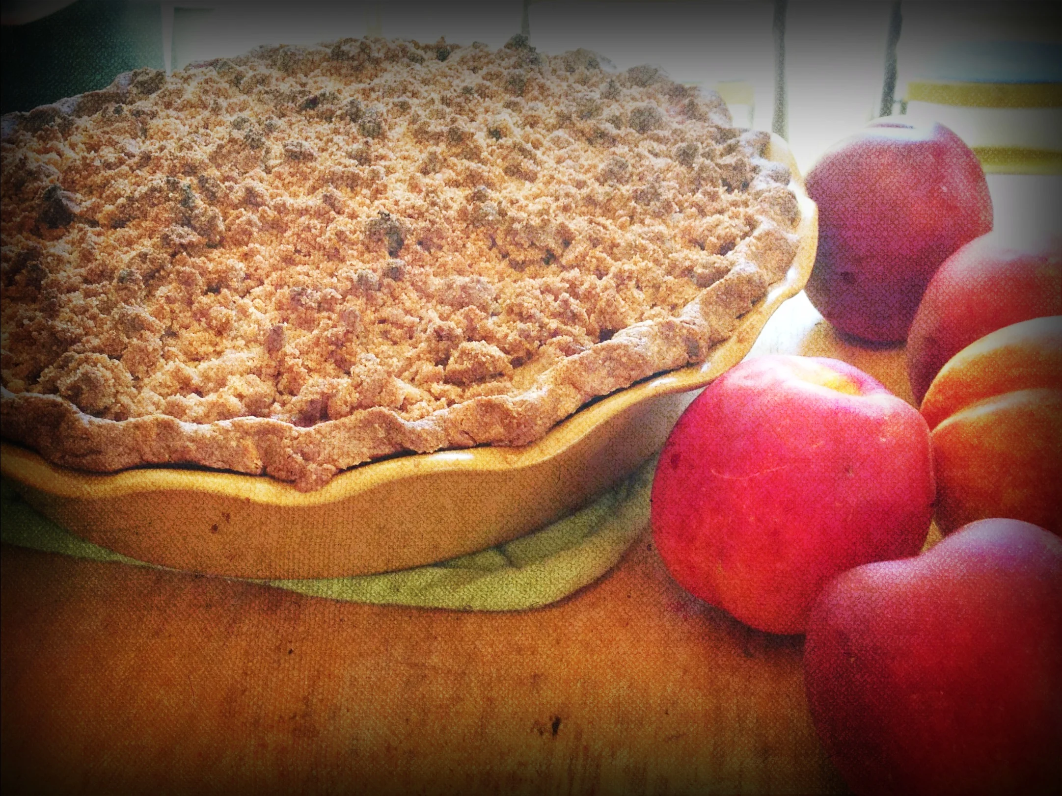 peach crumb pie.jpg