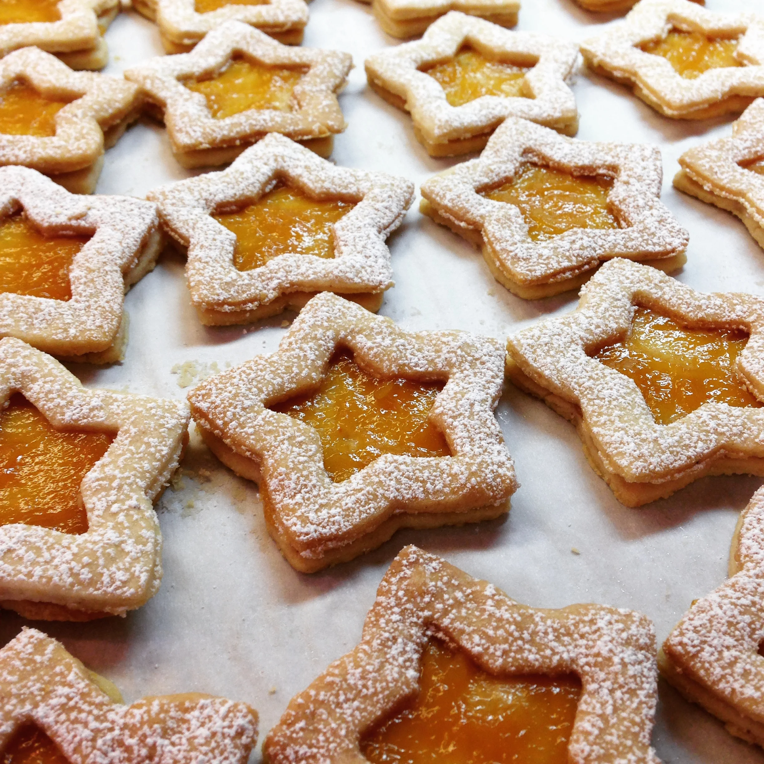 star apricot linzer cookies.jpg
