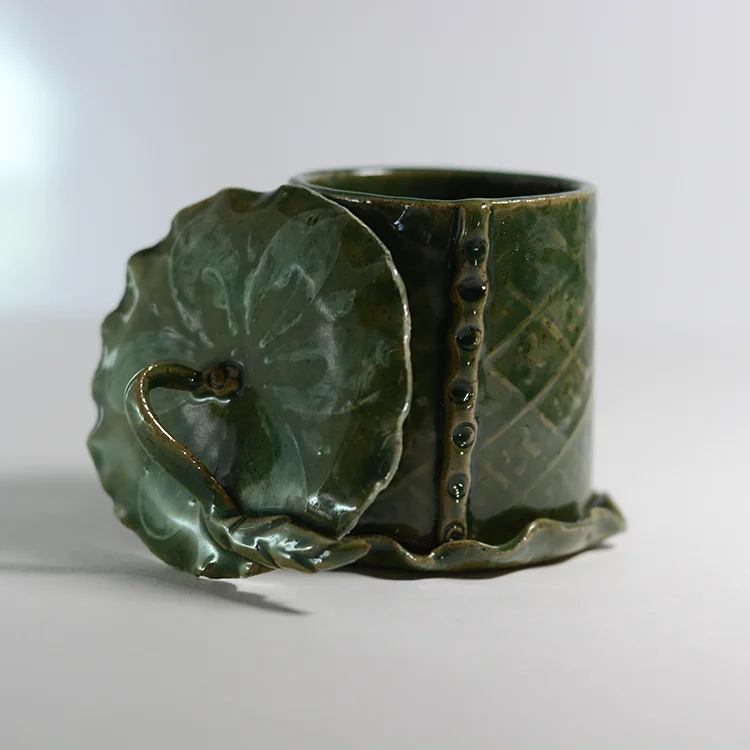 Barbara Swanner - Cylinder and Spoon 3| TheSwanLab.jpg