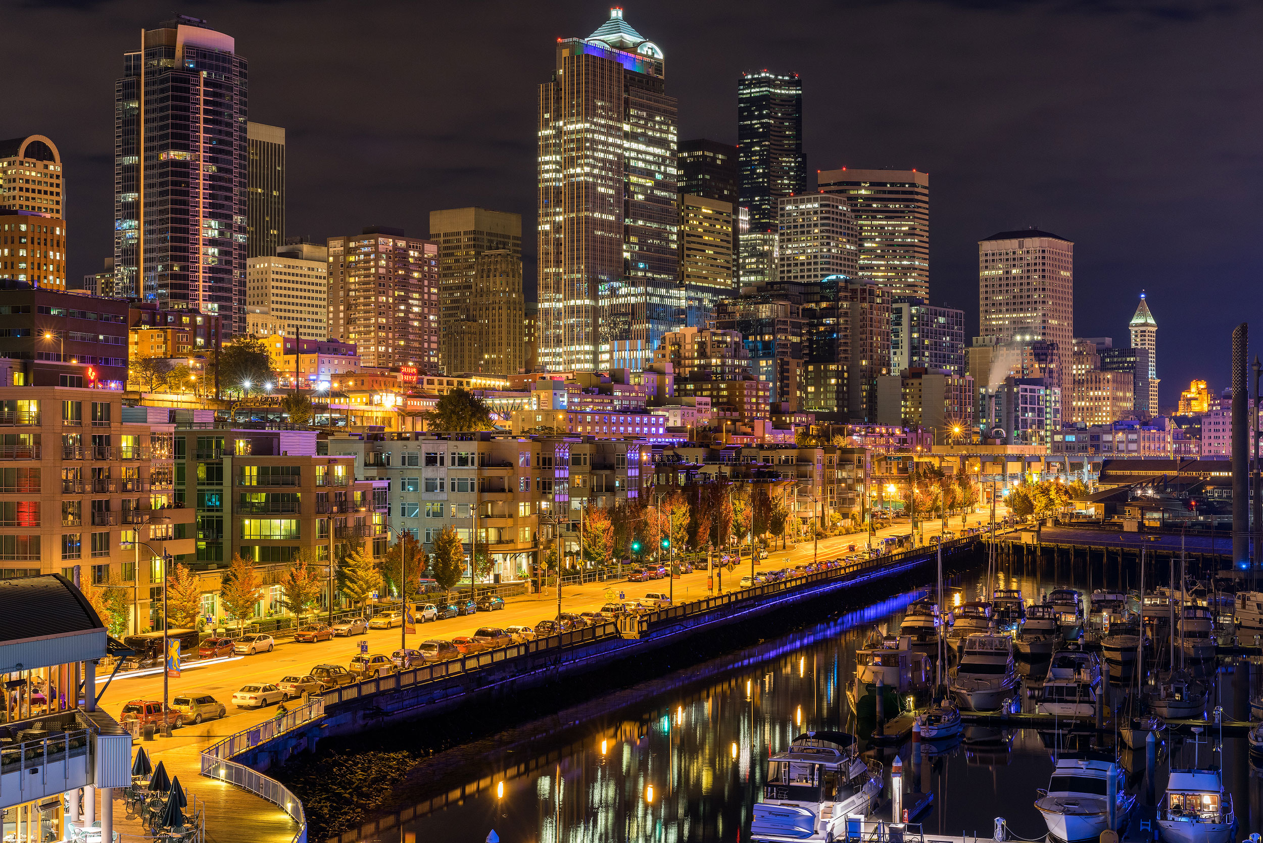 The Colors of Night Lights in Seattle