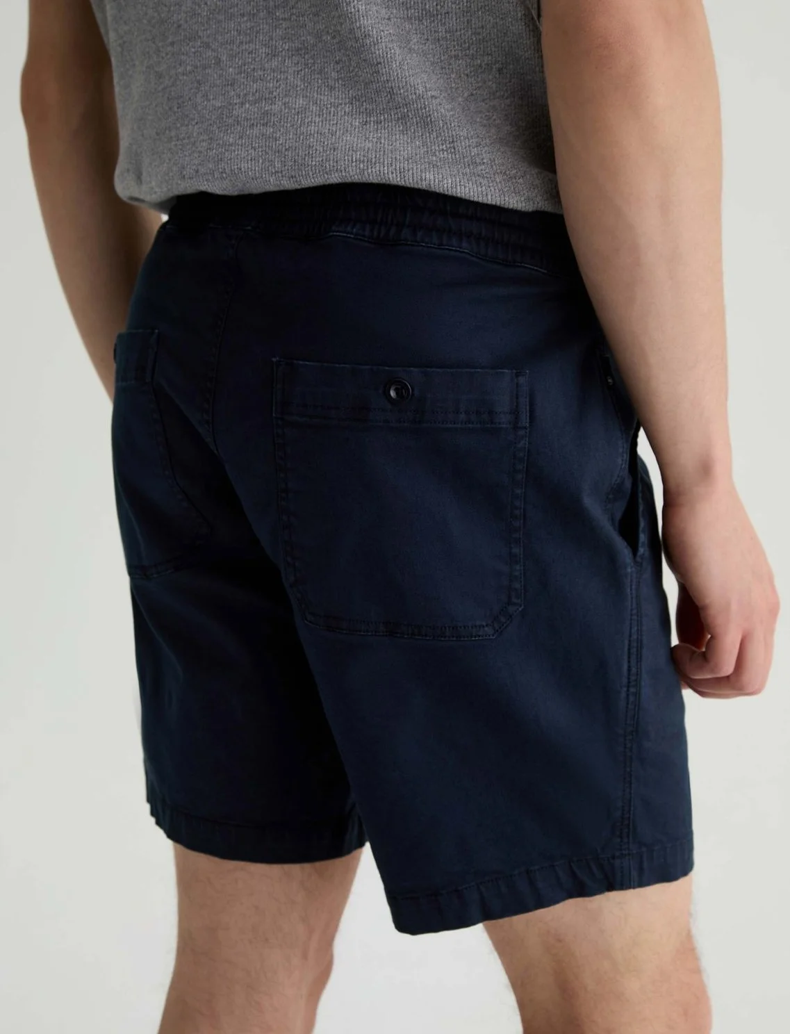 Oliver Short in Modern Navy Comfort Stretch Military Twill $148