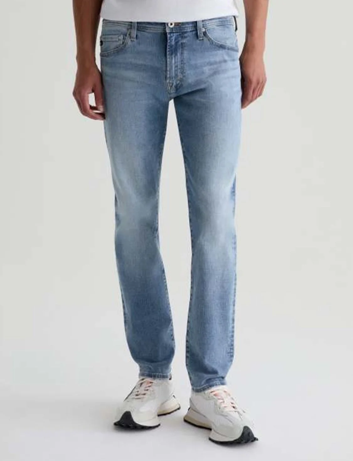 Tellis Jean in Sequoia Super Comfort Denim Wash $225