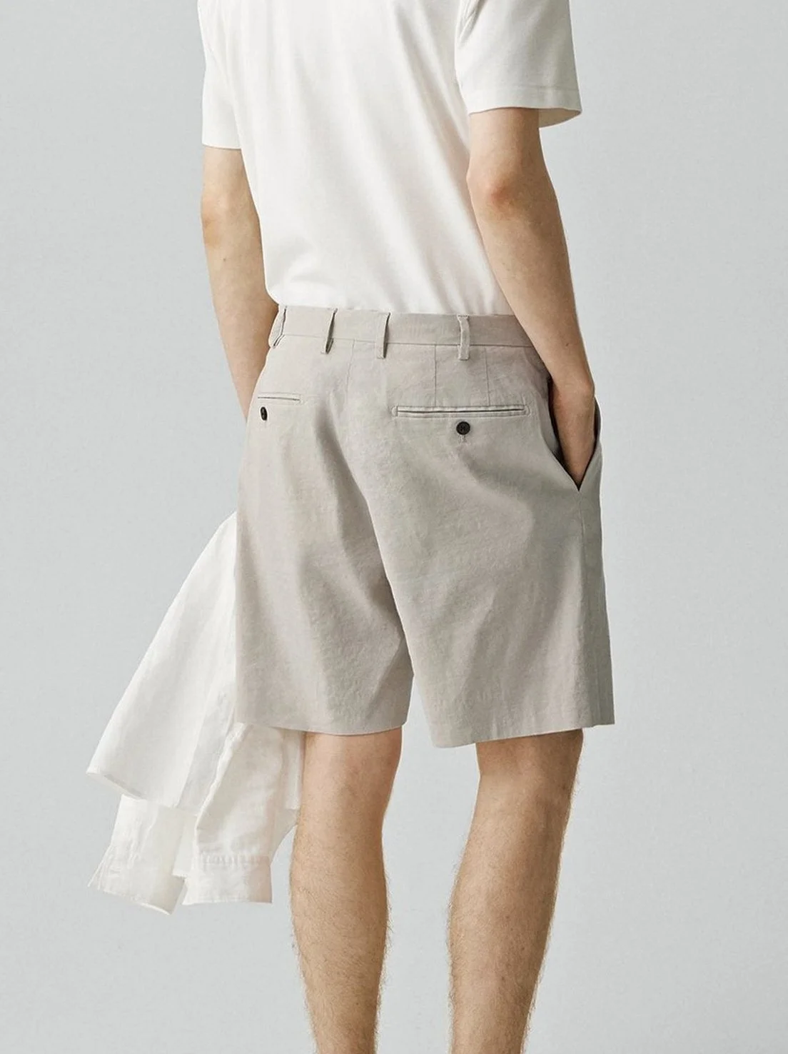 Standard Linen Viscose Short in Silver Cloud $195