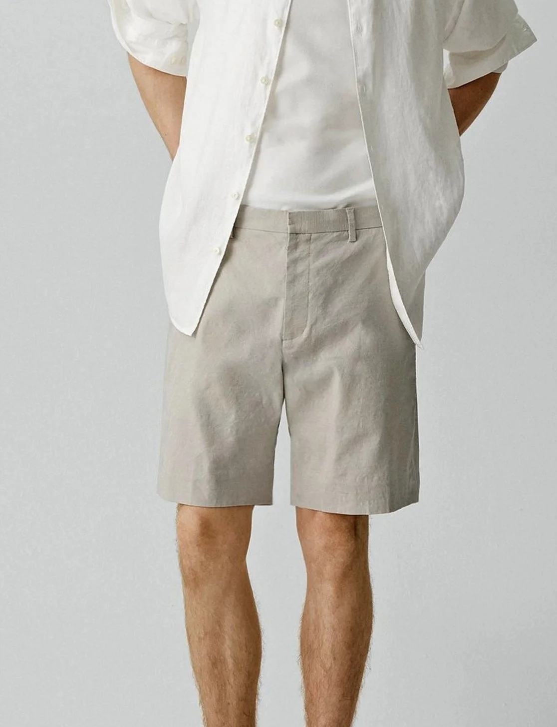 Standard Linen Viscose Short in Silver Cloud $195