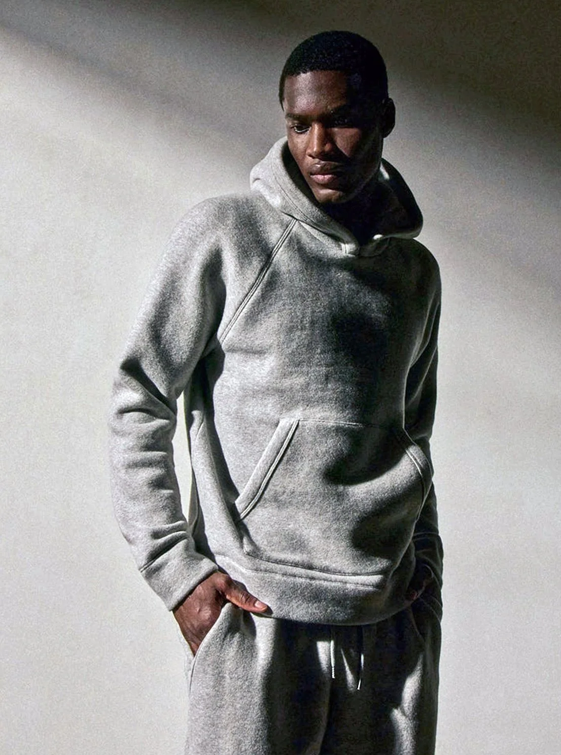 Italian Cotton Fleece Cozy Hooded Sweatshirt in Heather Grey $395