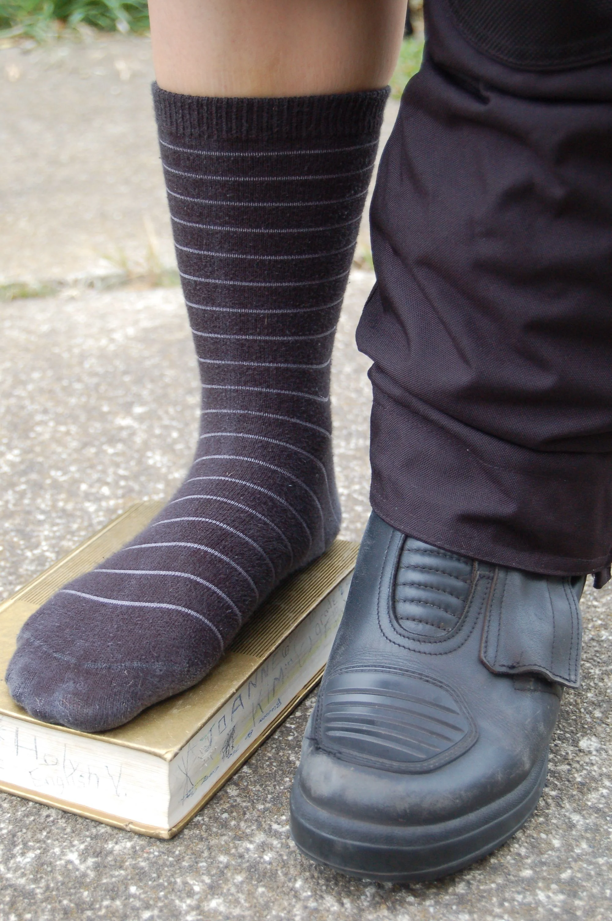 New Rider Advice, Should I Wear Taller Motorcycle Boots?