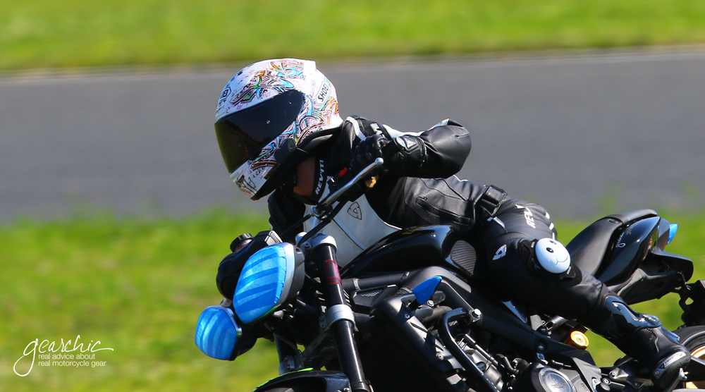 shoei_angle.png