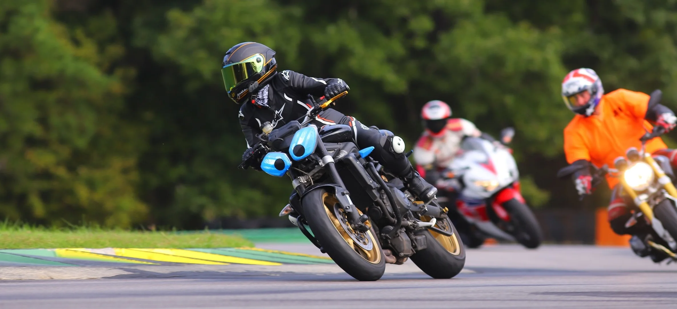 Riding with CLASS Motorcycle School at Virginia International Raceway ...
