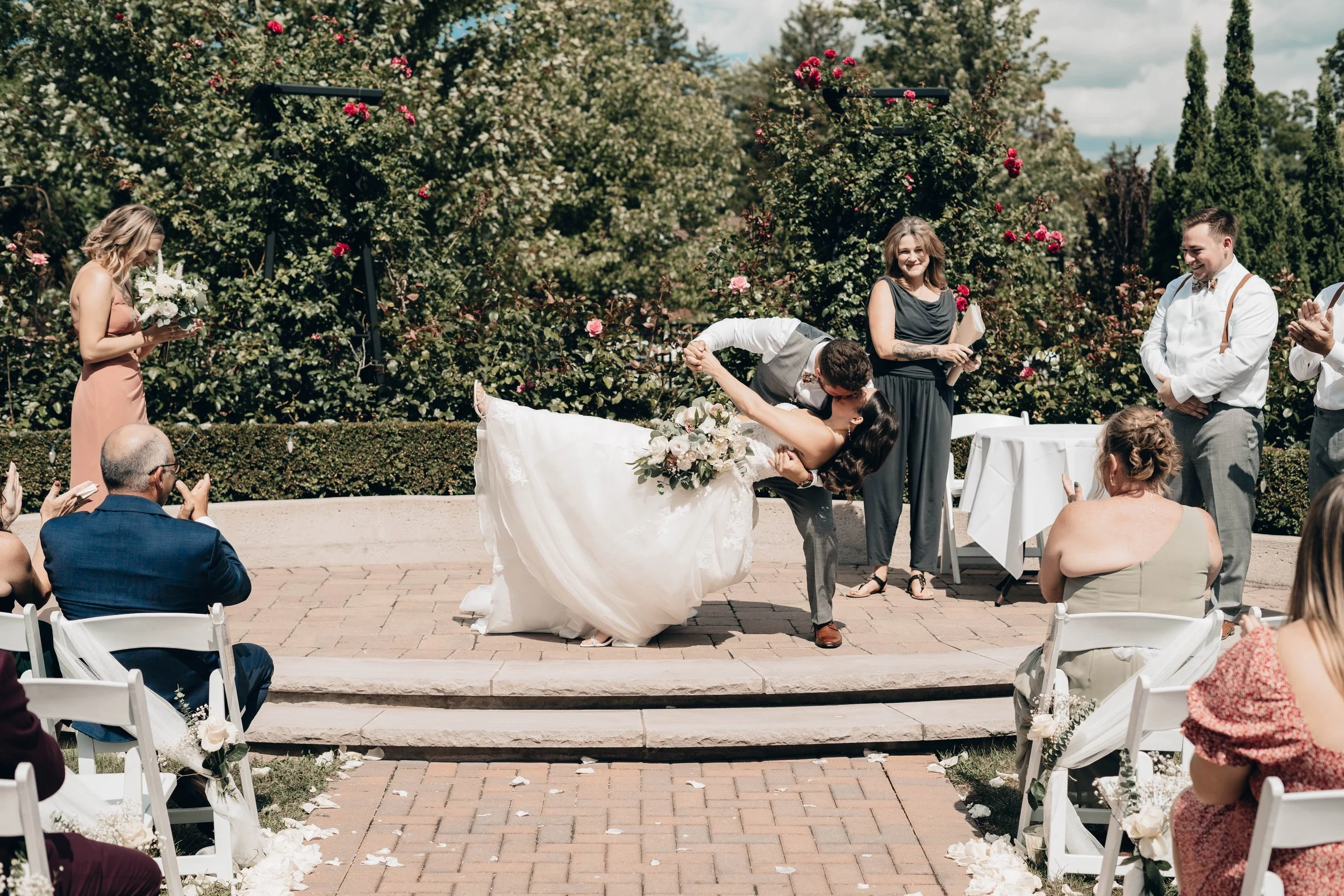 Niagara on the Lake Wedding Photographer  (38).jpg