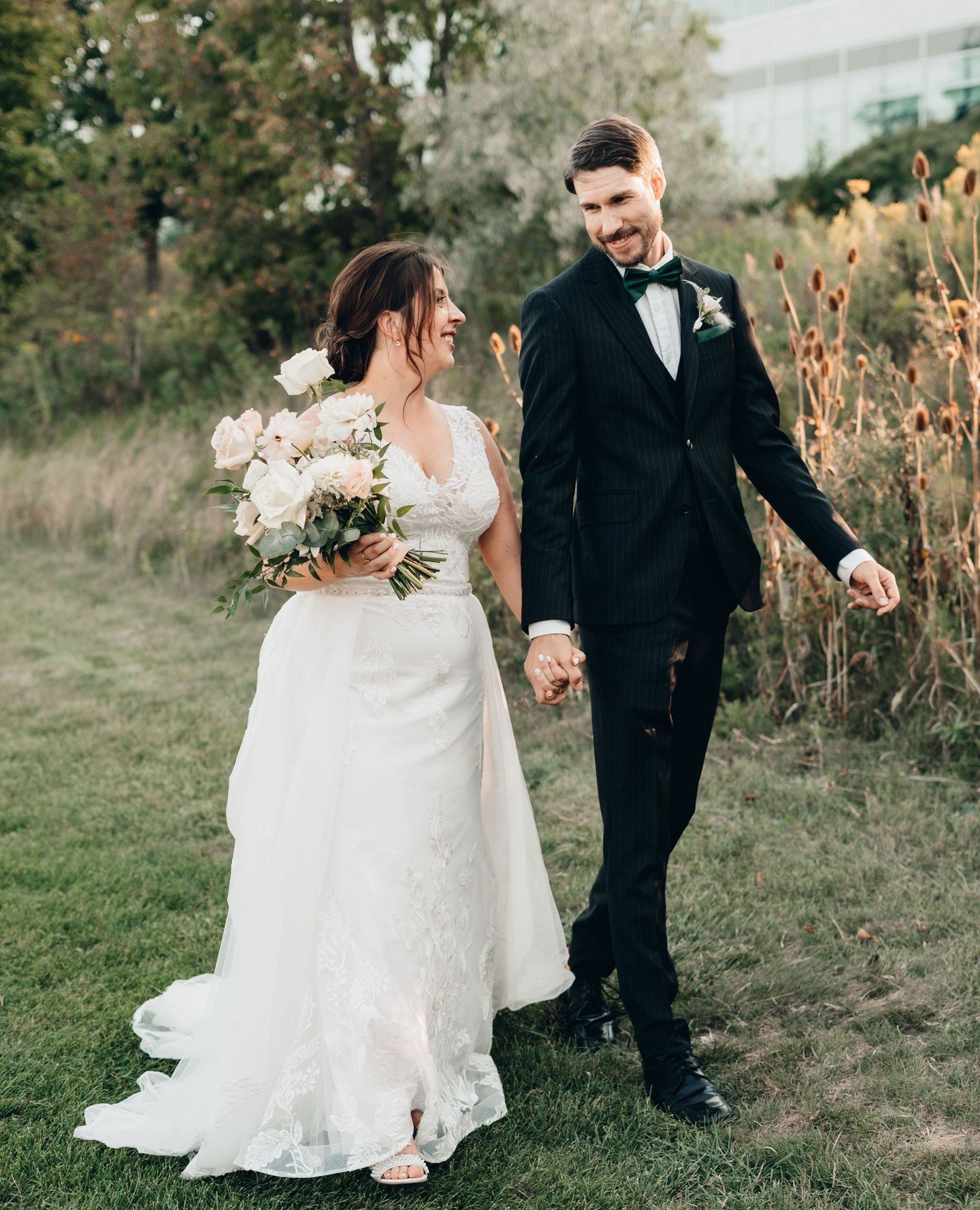 Danielle and Richard 🤍 09.09.22⁠
⁠
Photographer: @parallelweddings⁠
Venue: @thevueandclubhouse⁠
⁠
All our work is posted on our website, the link is in our bio!⁠
⁠
#wedding #weddingday #weddingphotography #weddingvideography #weddingmagic #weddingbl